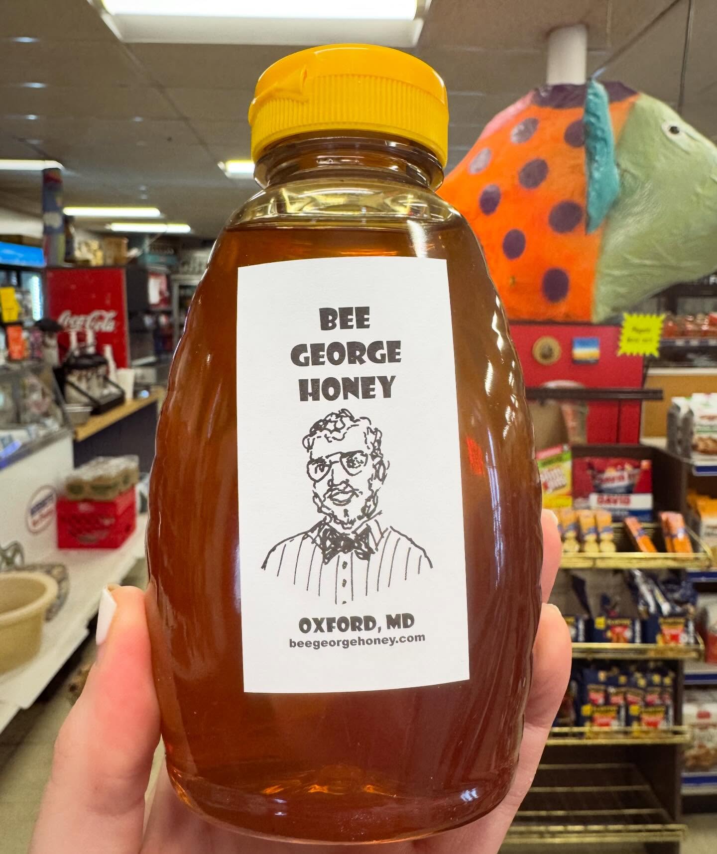 HONEY HONEY, how you thrill me! We love our local Oxford honey from Bee George Honey! 🍯