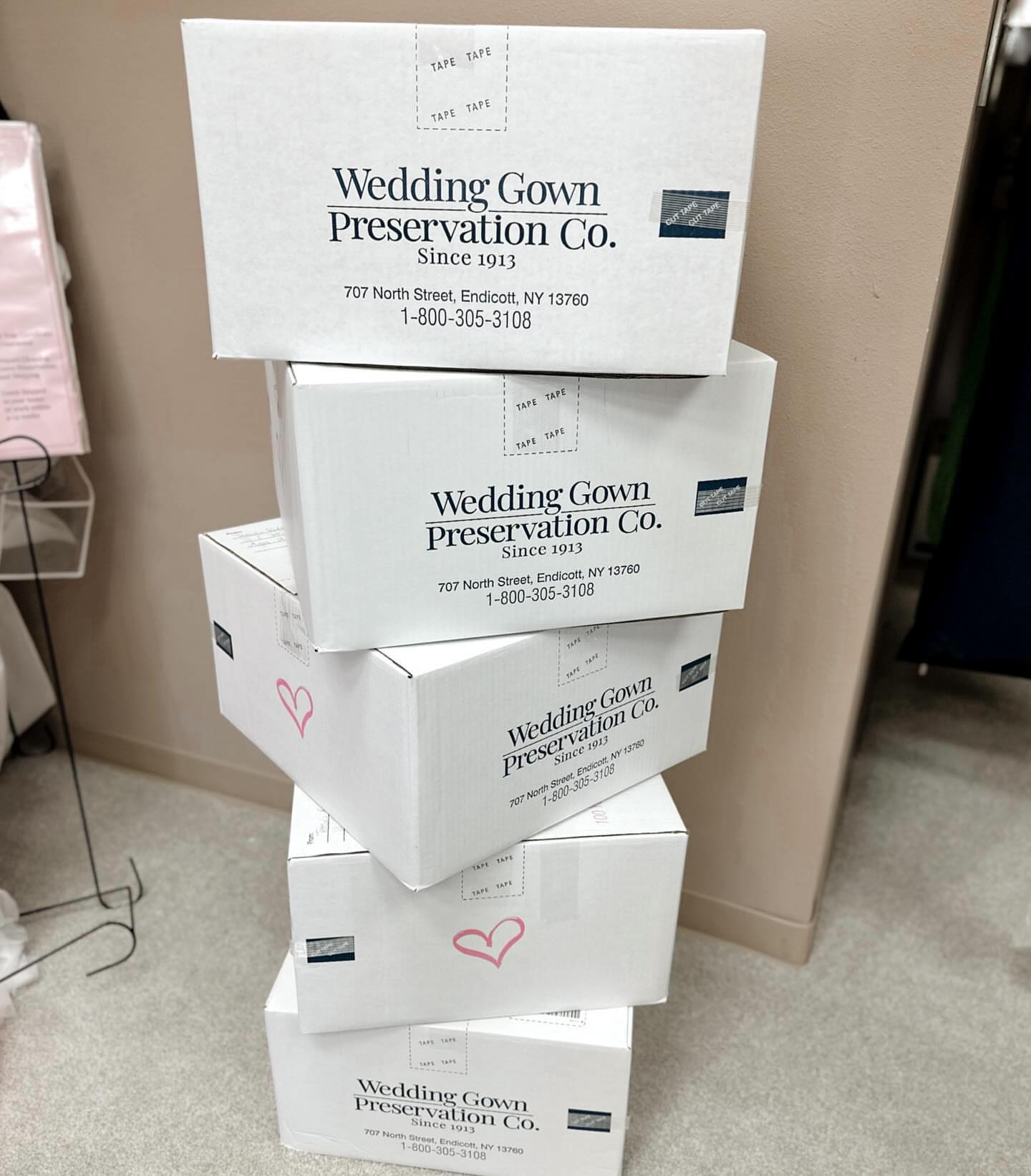 Happily ever after, sealed + shipped 💌🫶🏼❤️ Stop in with your wedding gown (and veil or accessories if you want!) and purchase one of our wedding gown preservation kits! We will handle everything from that point to make your gown preservation process quick & easy!❤️