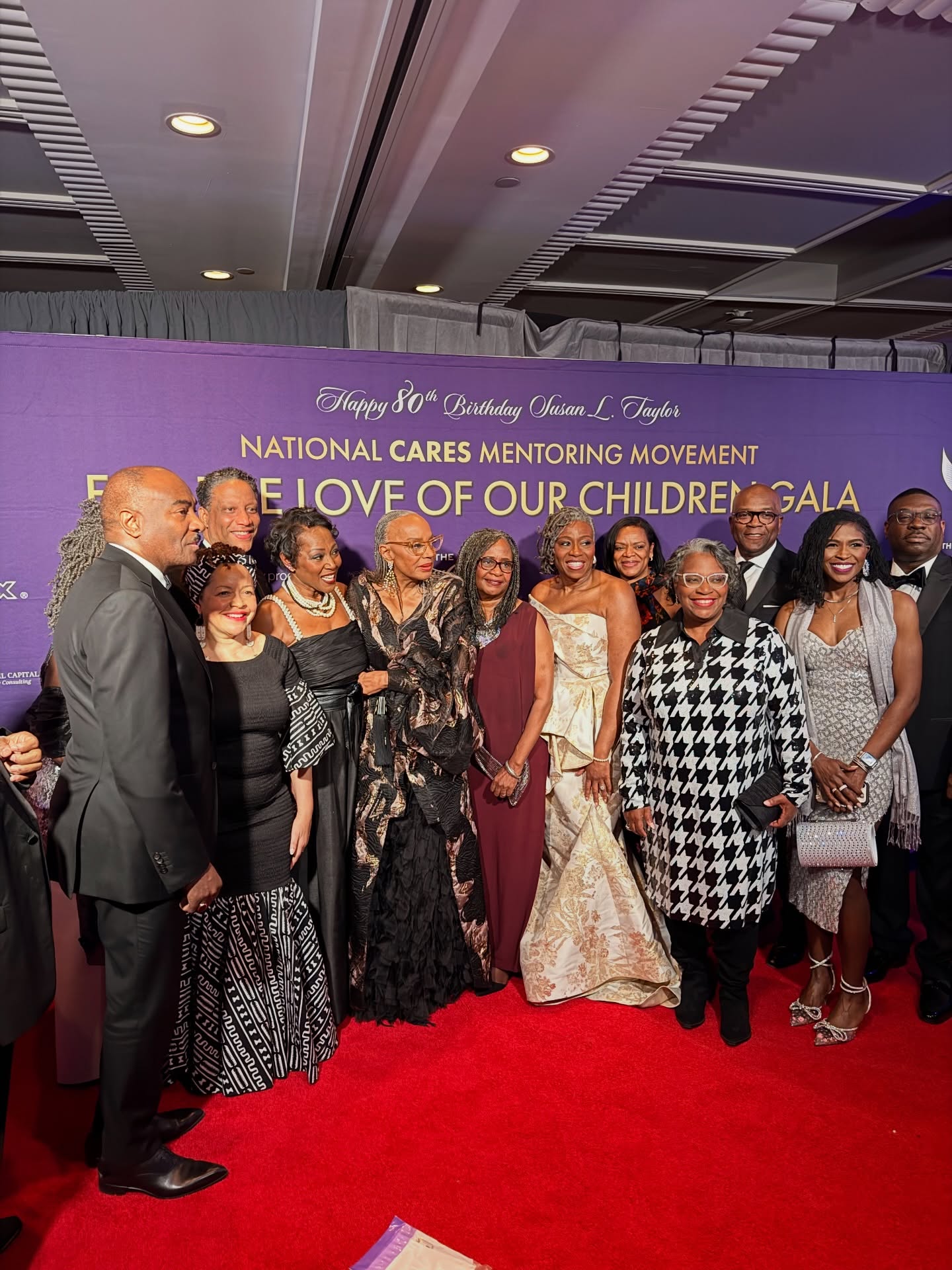 Monday night at the Ziegfeld Ballroom wasn’t just a gala, it was a love letter. A celebration. A testament to what happens when Caribbean excellence leads with purpose.
The @caresmentoring Love of Our Children Gala marked 20 years of transforming young lives, while honoring the 80th birthday of the woman who made it all possible: Susan L. Taylor.
As the former Editor-in-Chief of Essence Magazine, Susan didn’t just shape Black media, she shaped a generation of Black women who saw themselves reflected with dignity, power, and beauty. Born of Caribbean heritage, she carried that island resilience, that refusal to accept anything less than excellence, into every room she entered and every life she touched.
Saturday night, hosted by the incomparable Tamron Hall, we raised over $332,000 for the children who need us most.
Grammy Award-winning legends Jill Scott and Ledisi took the stage and reminded us why music, culture, and community are inseparable. The Ziegfeld Ballroom became a sanctuary of Black joy, Caribbean pride, and unstoppable commitment to our future.
This is how we do it. With intention. With love. With a refusal to leave our children behind.
Susan L. Taylor at 80 is still building, still mentoring, still showing us what it means to live a life of service rooted in excellence. Caribbean blood runs deep. And when it moves with purpose, it changes the world.
Happy 80th Birthday, Susan. Thank you for showing us the way.
This is Caribbean excellence.
#blackexcellence #mentorship #caresmentoring20th #SusanLTaylor