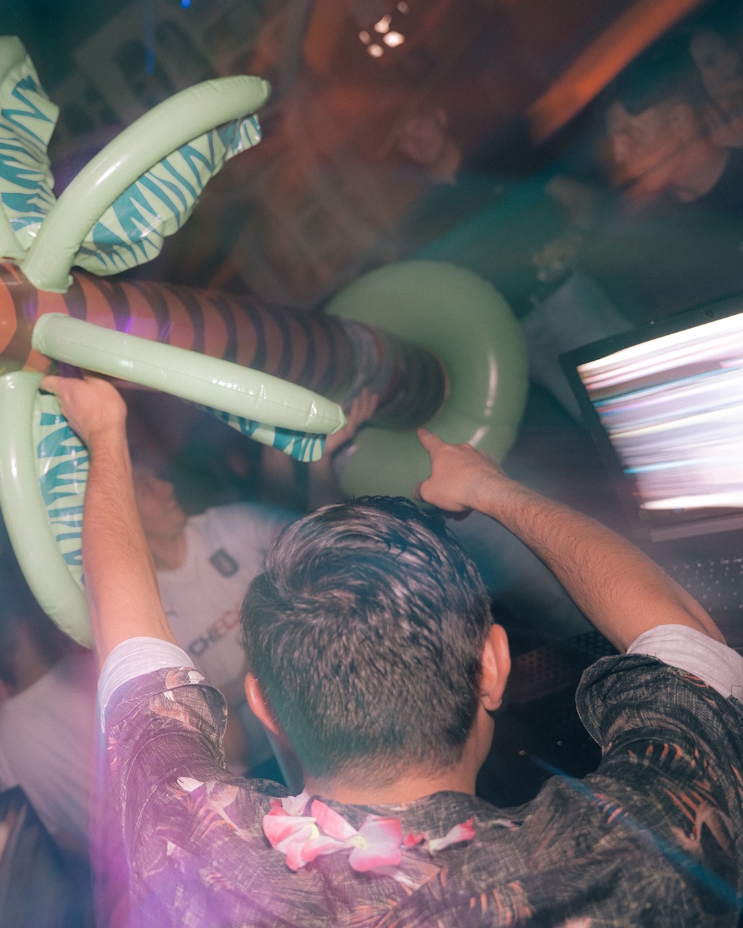 🏝️SEASON OPENING MALLORCA 2026🏝️
🍹OPENING PARTY🍹
🔥 LIVE ON STAGE:
DJ FRESHRIDE - MALLE HITS NONSTOP
🎉 WAS EUCH ERWARTET:
🌞 Mallorca-Feeling mitten in WERDAU!
🌴 Party-Dekoration und Palmen wie am Ballermann!
💃 Mallorca-Hits Nonstop – Eskalation vorprogrammiert!
🍻 Coole Drinks und heiße Stimmung!
SÄULEN FÜRS EXTRA MALLE FEELING!
🏝️FASSBIER SÄULEN, VODKA LEMON SÄULEN UND VIELE WEITERE
DRINK DEALS DAS LAGER MUSS LEER WERDEN!!!
🧋VODKA LEMON UND VODKA KIRSCH 3€
🍺FASSBIER 3€
BIS 24:00 UHR
1000L FREIBIER FÜR ALLE
🍻von 21:00 - 22:00 UHR solange der Vorrat reicht!!!
DRESSCODE DEAL
🦺kommt ihr in Megapark, Bierkönig, Fusballtrikot, Warnweste,
Arbeitsklamotten - bekommt ihr einen SHOT AUFS HAUS!
👉EINTRITT FREI BIS 22 UHR🌴
FACEBOOK:
✅ Bei der Veranstaltung auf Zusagen drücken
INSTAGRAM:
✅ 1. Folge @meinelinde2.0 auf Instagram
✅ 2. Teile die Veranstaltung in deiner Story und schreibe uns
„malle“ via INSTA DM
🎟️ABENDKASSE VORHANDEN
📅 Datum: Freitag, 20. März 2026
📍 Location: Meine Linde, Wettinerstraße 32, Werdau 08412
🦺 Dresscode egal kommt wie ihr wollt
🕚 Start: 21:00 Uhr
P16 - Alle Personen unter 18 Jahren brauchen zusätzlich einen ausgefüllten Muttizettel