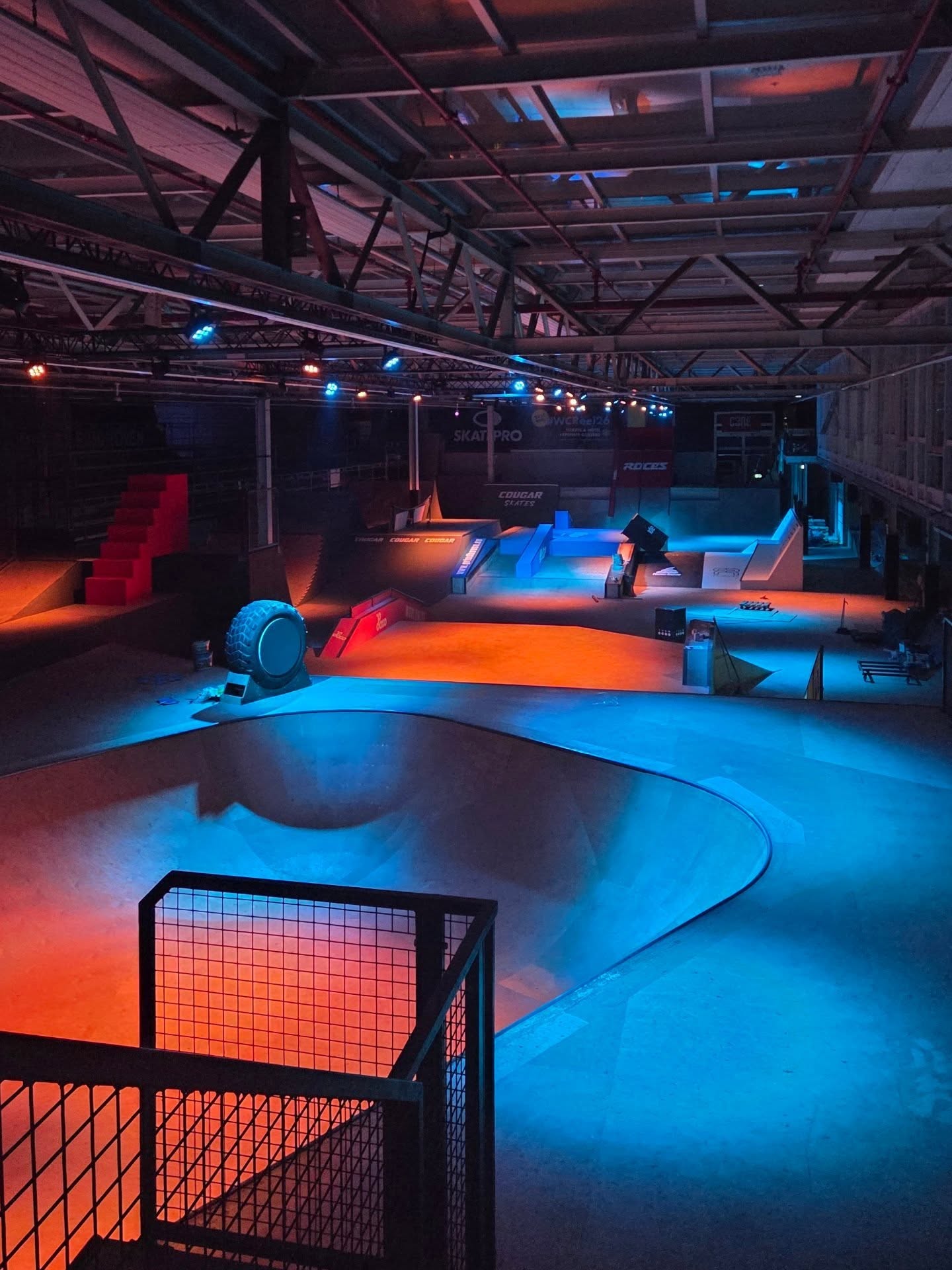 From building the skatepark with our small crew family, to seeing the doors open to our massive extended family... what a ride!
I’m so proud and thankful to have helped bring @winterclash_official to life. Special gratitude for my crew and the great and professional team of @area51eindhoven
This year’s motto was #Community, and feeling the strength of ours firsthand was unforgettable. Until next year! 🫶
Which obstacle on the course was your absolute favorite to skate (or watch) this year?
#Winterclash #inlineskating #BehindTheScenes #agressiveInline