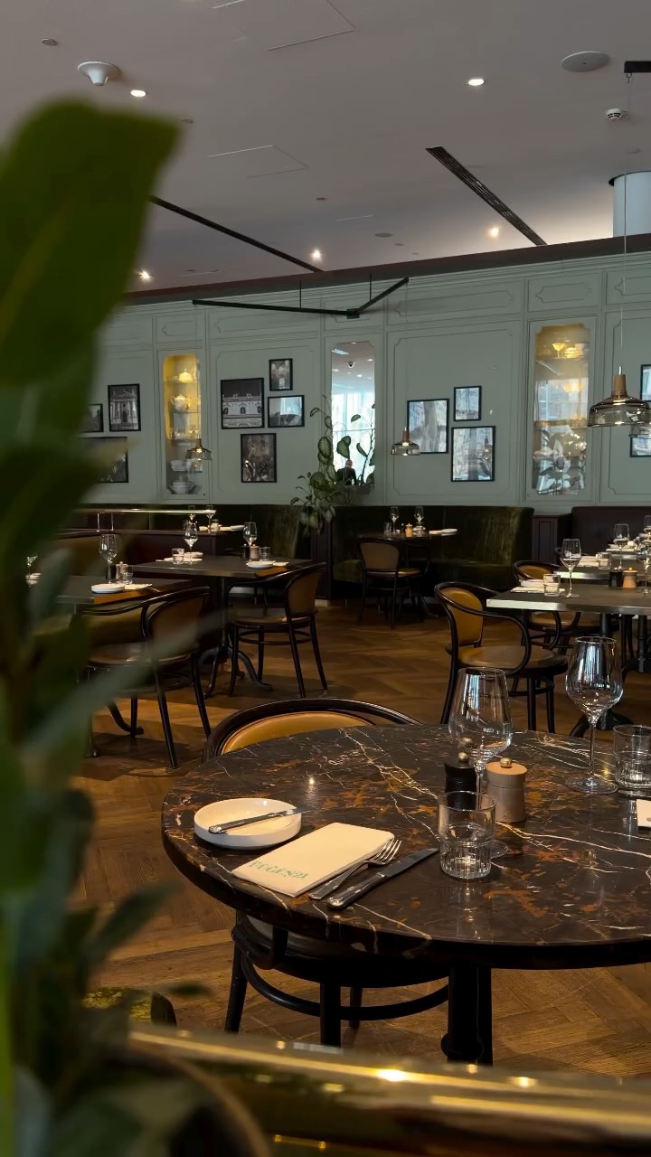 Discover fresh ingredients, seasonal creations, and carefully crafted dishes that turn your midday break into a true culinary experience. Whether itâs a relaxed business lunch or a well-deserved pause from your day, our weekly menu is designed to inspire and delight â right in the heart of Vienna. â¨đ˝ď¸
#foodlovers #vienna #bestoftheday