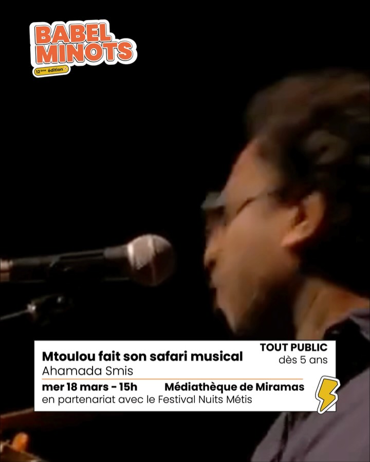 Mtoulou fait son safari musical 🏝
@ahamadasmis
Inspiré de la mythologie et des contes des Comores, son archipel natal, Ahamada Smis raconte l’histoire de Mtoulou, mêlant la musique, le slam et la vidéo d’animation, toujours en interaction avec le public qui joue le rôle du chœur d’anges.
Mtoulou est un personnage de la mythologie comorienne qui vit sur la 5 ème île de l’archipel des Comores. Cette cinquième île nommée « Mdjumbi » est engloutie dans les profondeurs de l’océan Indien, elle se situerait d’après la légende entre Mayotte et Madagascar. C’est pour cette raison qu’aujourd’hui, cet archipel ne forme que quatre îles au large du canal du Mozambique. Mtoulou n’est ni un poisson, ni un ange, ni un démon. Mtoulou est un jeune guerrier pacifique. Chevauchant son Gombessa, armé de ses instruments traditionnels – dzendzé, gaboussi, kayambe -, Mtoulou entreprend un voyage initiatique à la recherche d’un mystérieux trésor qui pourrait faire resurgir de l’océan la 5 ème île et ramener la paix et l’harmonie dans l’archipel…
en partenariat avec le festival @festivalnuitsmetis
Médiathèque de Miramas
📆18 mars 2026 15h
🎫 Gratuit réservation : actionsculturelles@nuitsmetis.org