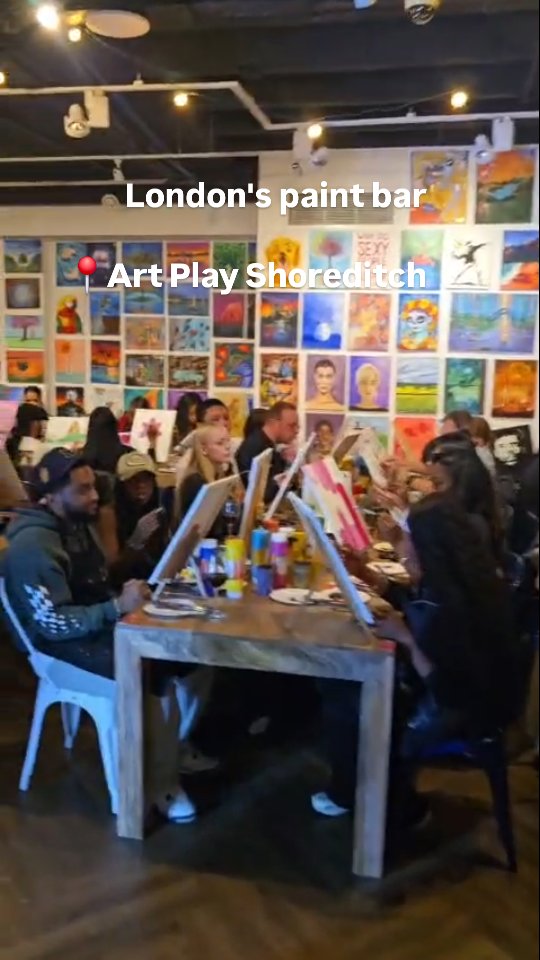 London's only bar where you can walk in and paint, all day, every day, 7 days a week!
💰 From as little as £12!
📍Art Play Shoreditch
#artplaylondon
#artplay #artbar #sipandpaintlondon