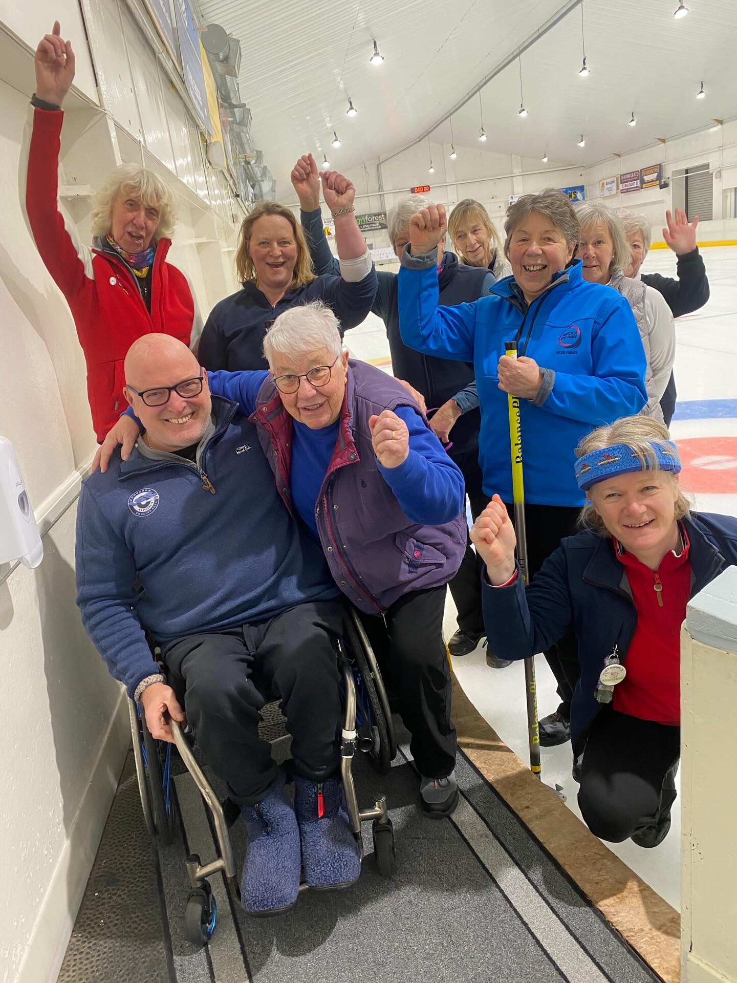 Excitement is starting to build for the start of the Paralympic Curling out in Milano Cortina! 🥌✨
We at Border Ice Rink were delighted to welcome back Stewart Pimblett as he passed through on his way to collect his Team GB kit.
Our staff member Laura caught up with Stewart to chat about his very first Paralympic Games while watching the Ladies Curling Club in action – who were thrilled to join him for a photo and wish him good luck and amazing adventures ahead!
Here’s what he had to say:
🥌 Q1 – Where and when did you start curling?
👉 2010 – right here at Border Ice Rink!!!
❄️ Q2 – Favourite ice rink?
👉 Pyongyang, Korea.
☕ Q3 – Go-to treat off the ice?
👉 Has to be a hot chocolate.
🇬🇧 Q4 – What are you most looking forward to about the Paralympics?
👉 Seeing his name on his Team GB kit.
From everyone here at Border Ice Rink, we are incredibly proud of you, Stewart. Good luck in Cortina – we’ll be cheering you on every stone of the way! 🥌::📸Laura @bordericerink @geordiejarran