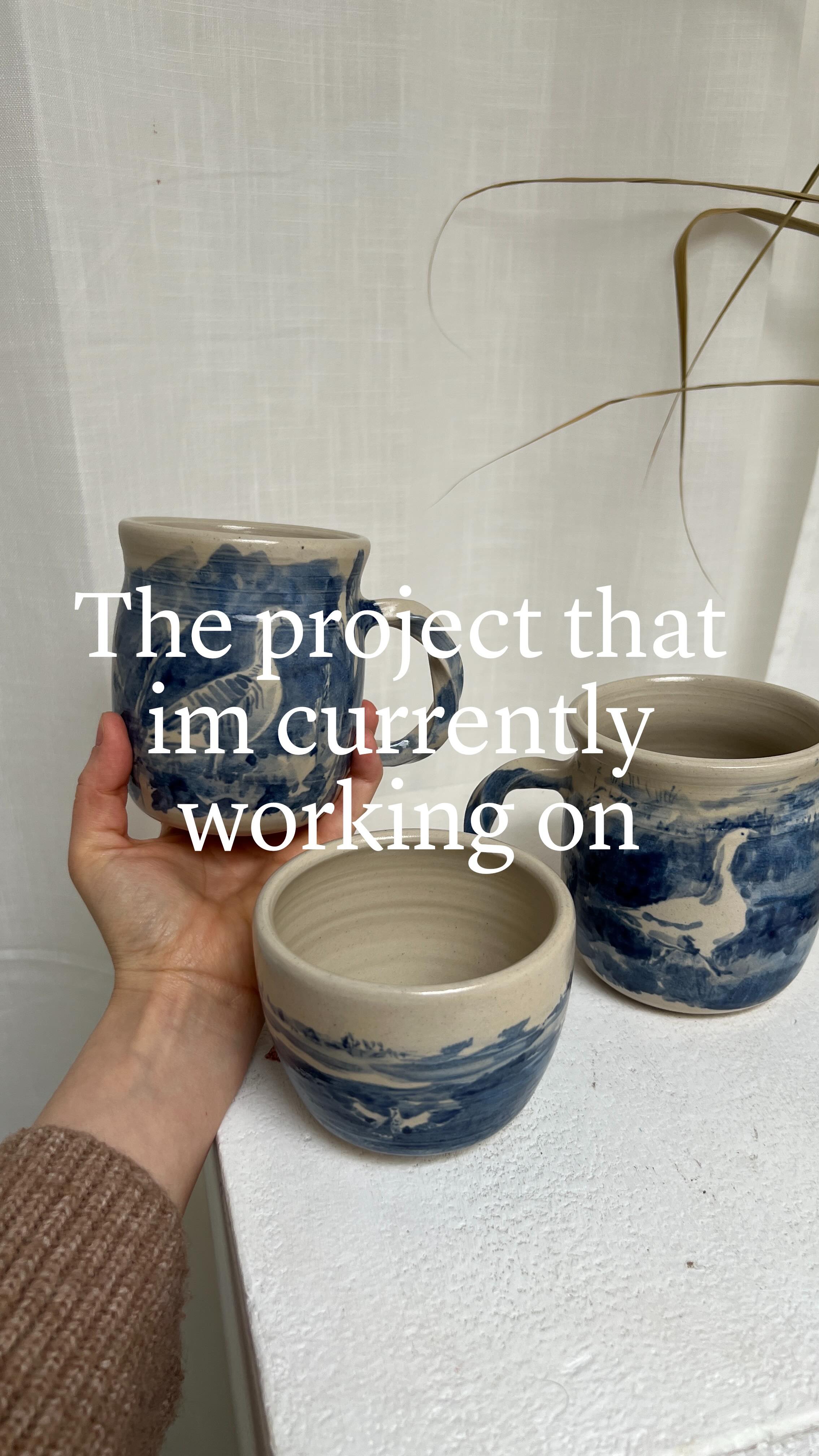 Meet the beginnings of the AWAKENING collection! Hi spring, @lydiaelisabethpottery and me are ready for you! We are aiming to launch this collection on April 1th ❤️🦆
#awakeningcollection #ceramicscollab #ceramics #handpaintedceramics #birdsdrawing