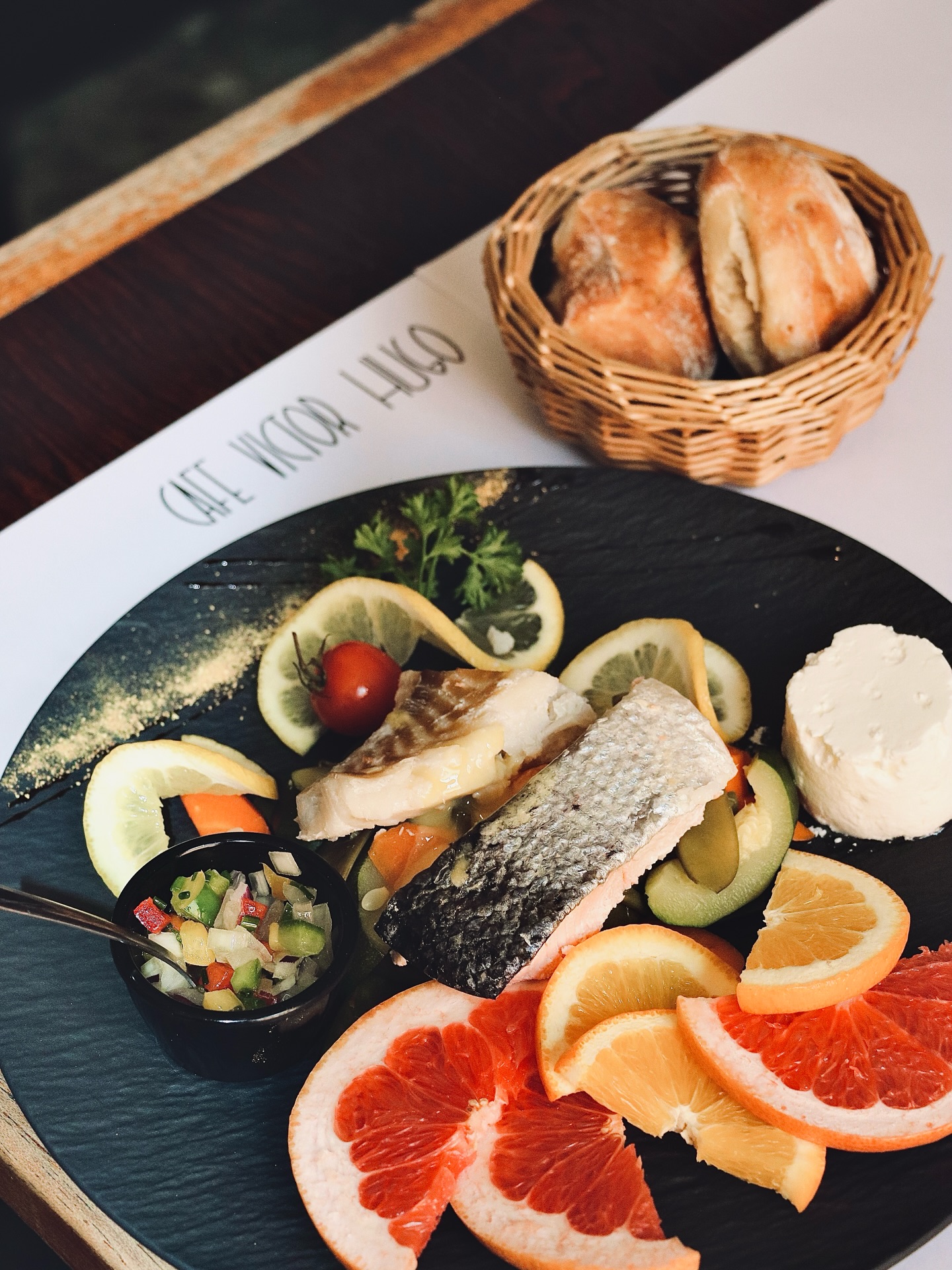 Mangez léger sans renoncer au goût 🥗✨
L’assiette minceur du Café Victor Hugo
#cuisinelegere #valence #drome #cuisine