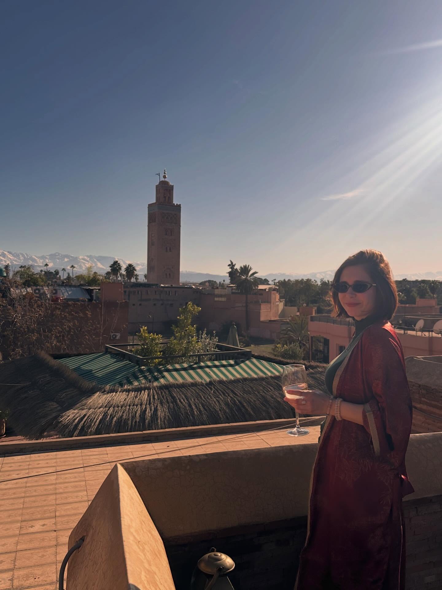 Wearing a Moroccan #kaftan means wearing centuries of artistry, now honored as UNESCO heritage. A prove that fashion is never only about style, but about the culture, spirit, and history woven into every fold. When we wear pieces like this, we carry stories of entire communities with us ⌠kaftan is indeed a beautiful reminder that fashion is culture in motion â a way nations and communities express identity, memory, and soul through fabric and craftsmanship. #marocco #kaftan #caftandumaroc #culture