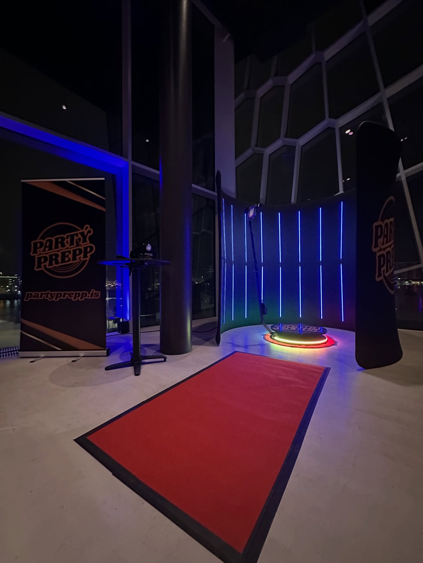 360 Photobooth á árshátíð í Hörpu 📸
Hversu geggjuð verður þín árshátíð? 💃🕺
partyprepp.is