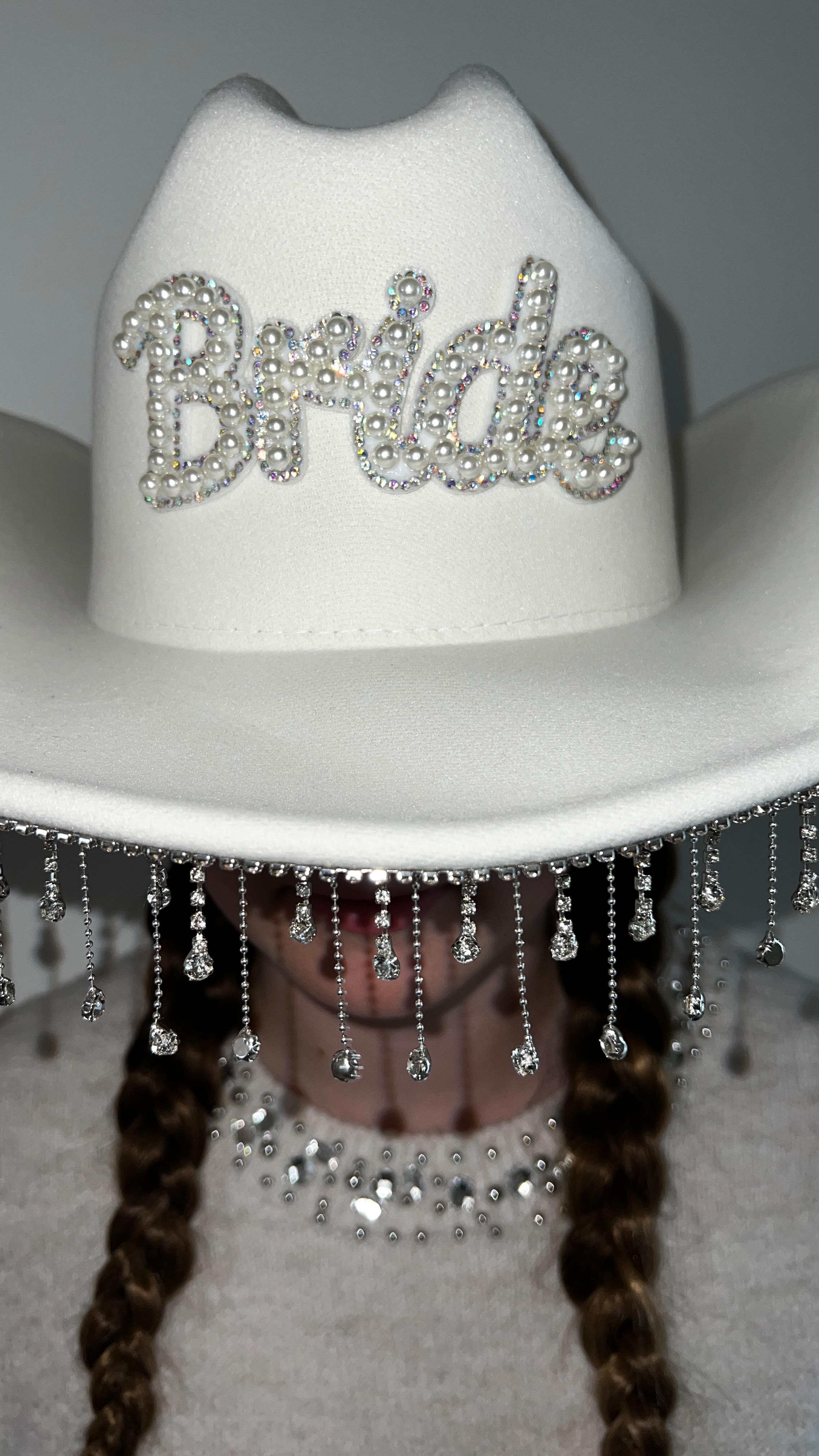 C’EST OFFICIEL !
La saison des EVJF est lancée, et avec cette toute nouvelle pépite qu’on vient de recevoir à la boutique !
Pour en savoir plus sur nos objets personnalisés, restez connectés !
—-
Boutique d’Esmée
Immortalisez vos événements
Objets personnalisés
—
#evjf #bridesmaid #mariage2026 #mariée