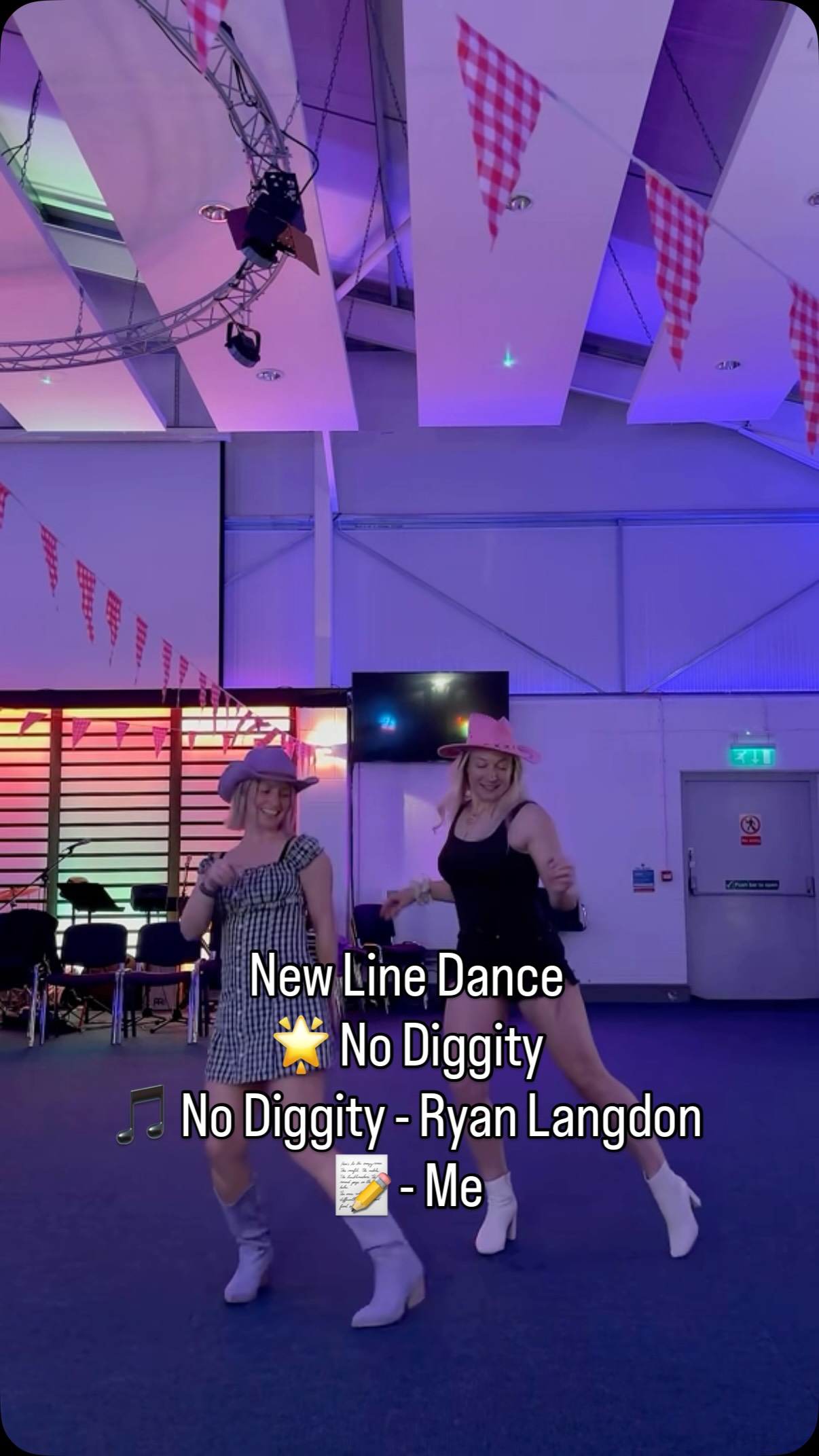 Choreographed my first line dance.. Tell me what you think ⬇️
(Nice words only please, super nervous to share this)
#linedance #newlinedance #linedancing #linedancer #flofitness