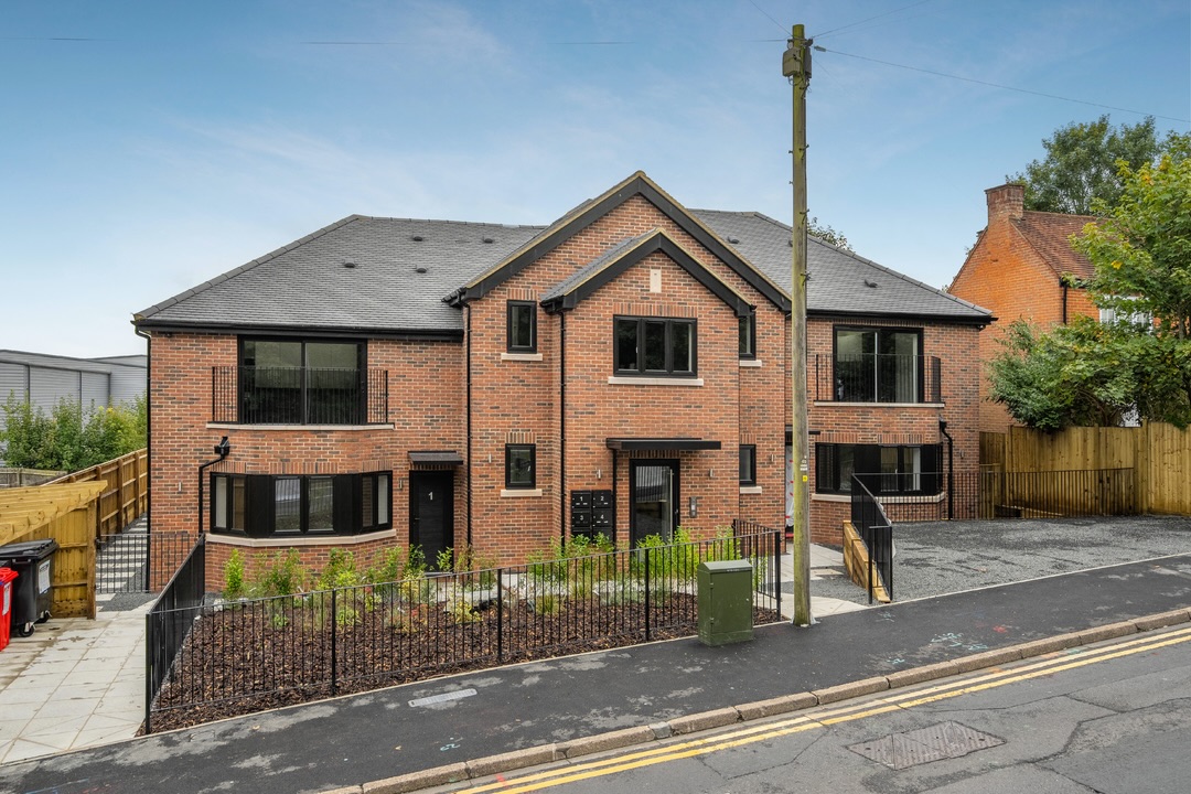 Six new build flats completed for Barar Homes π’
We supplied and installed windows and doors in Rehau Black, giving the development a clean, modern finish that really stands out.
Quality products. Sharp finish. Another project delivered. βοΈ
#NewBuild #UPVC #Rehau #WindowInstallation #ModernHomes