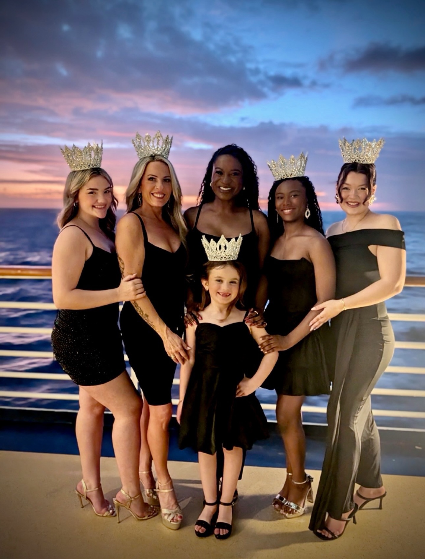 Day 2 of 7 ✅
Up next: Our First Port Day - Curacao! Make sure to keep up with all of our adventures as we continue the Ultimate Cruise!
@royalcaribbean
#ultimateinternationalmiss #uim #goldenera