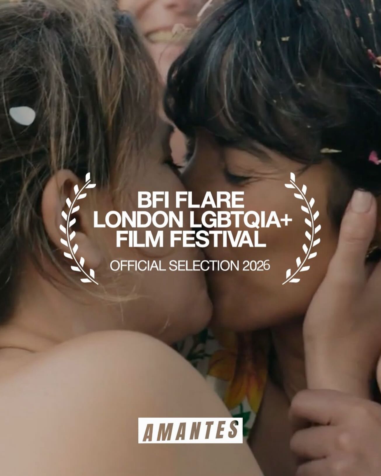 Nous sommes immensément fières d’annoncer que Amantes est sélectionné au prestigieux BFI Flare 2026 à Londres 🌈✨
Le BFI Flare – London LGBTQIA+ Film Festival, organisé par le British Film Institute, est l’un des festivals de cinéma queer les plus influents au monde. Y présenter le film est un honneur immense.
Cette sélection marque une nouvelle étape dans le parcours international d’Amantes.
Merci infiniment à l’équipe du festival pour leur confiance 💜
On a hâte de partager le film avec le public londonien.
Et plein de dates à venir en mars !!!
We are incredibly proud to announce that Amantes has been selected for the prestigious @britishfilminstitute BFI Flare 2026 in London 🌈✨
The BFI Flare – London LGBTQIA+ Film Festival, presented by the British Film Institute, is one of the most influential queer film festivals in the world. Screening our film there is a true honour.
This selection marks a new milestone in Amantes’ international journey.
Endless thanks to the festival team for their trust 💜
We can’t wait to share the film with London audiences.
#bfiflare2026 #QueerFilm #LesbianVisibility #InternationalCinema #queerfilmmakers