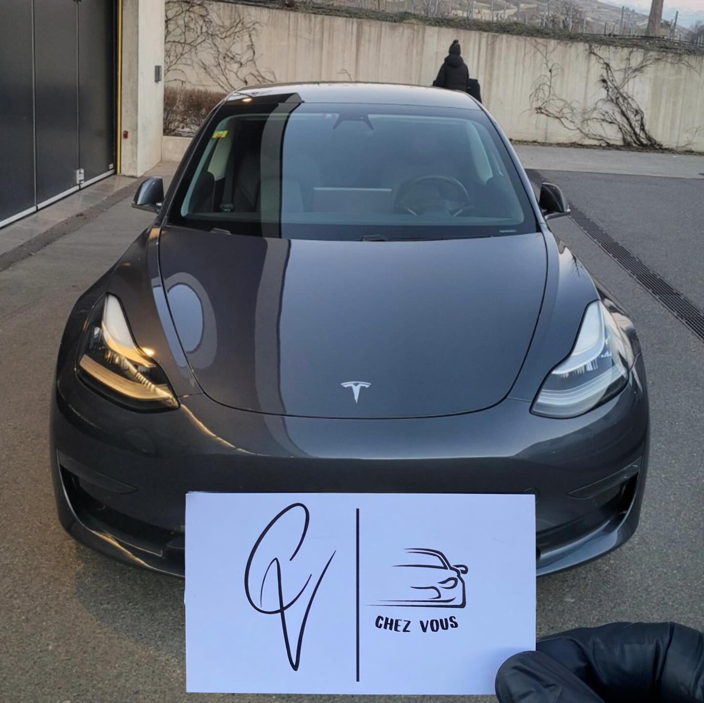 Tesla Model 3 Performance
377kW
8 tyres included (summer + winter)
Expertise 2025
A combination of efficiency and speed, contact us for more information.