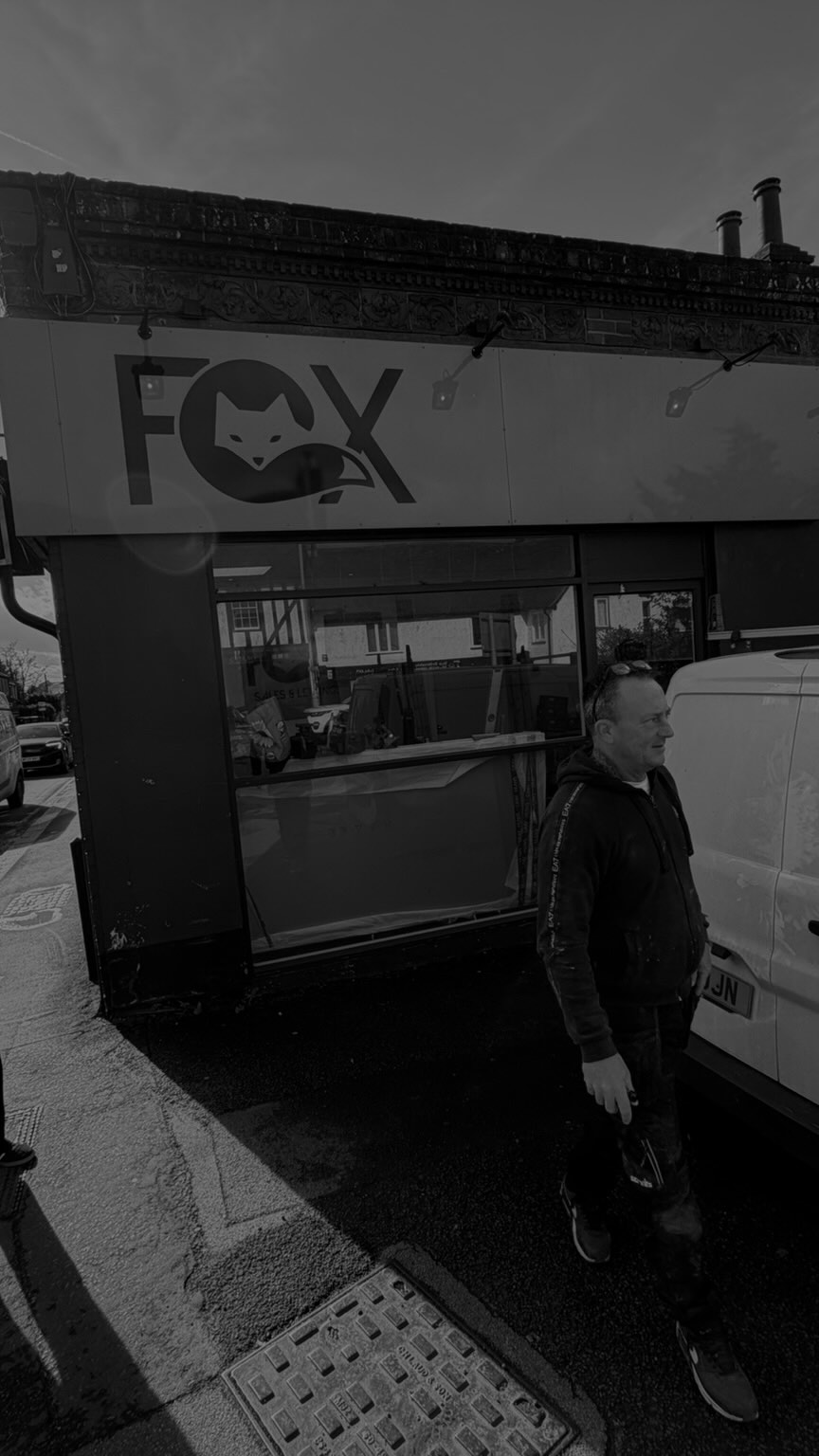 We have some exciting news to share 👀
We are expanding! 🤩
Our brand new showroom will be located directly next door to our current one, meaning more space for more stones and more happy customers!
Follow along on our build journey, we’ve got a long way to go! ⚒️
#renovation #thestonecompany #bishopsstortford #renovationseries