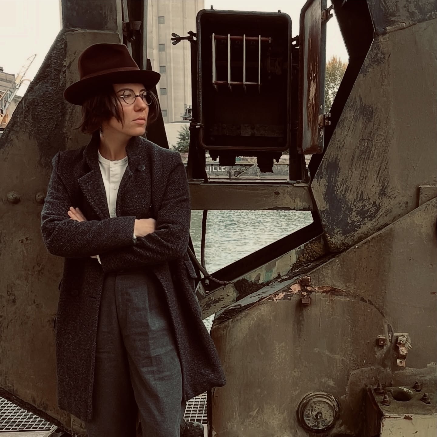 For those who are new here: welcome and let me tell you a bit about me, the person behind the Nemo brand.
My name is Marina aka Nemo and I’m running the brand completely alone. Leather products, packaging, photography, accounting etc is performed by me and only me. This is why I’m always asking you to give me about a week to complete your order.
I never keep the stock of my products. Every piece is made separately and with care after you have purchased it in my online store.
Short facts about me:
favorite music: Lana Del Rey, SYML, SOAD, Eric Satie, Limp Bizkit, Mylène Farmer, Tash Sultana, Uh Huh Her, The Organ
Favorite movies: Moulin Rouge, Only Lovers Left Alive, The Machinist, Love, Unfaithful, Call me by your name
Favorite painter: René Magritte
Favorite parfume: Hermés , L’OMBRE DES MERVEILLES
Favorite smell in my workshop: Papier d’Arménie , Tradition
#meetthemaker #nemoleathergoods #artisanfrancais #maroquinierfrançais