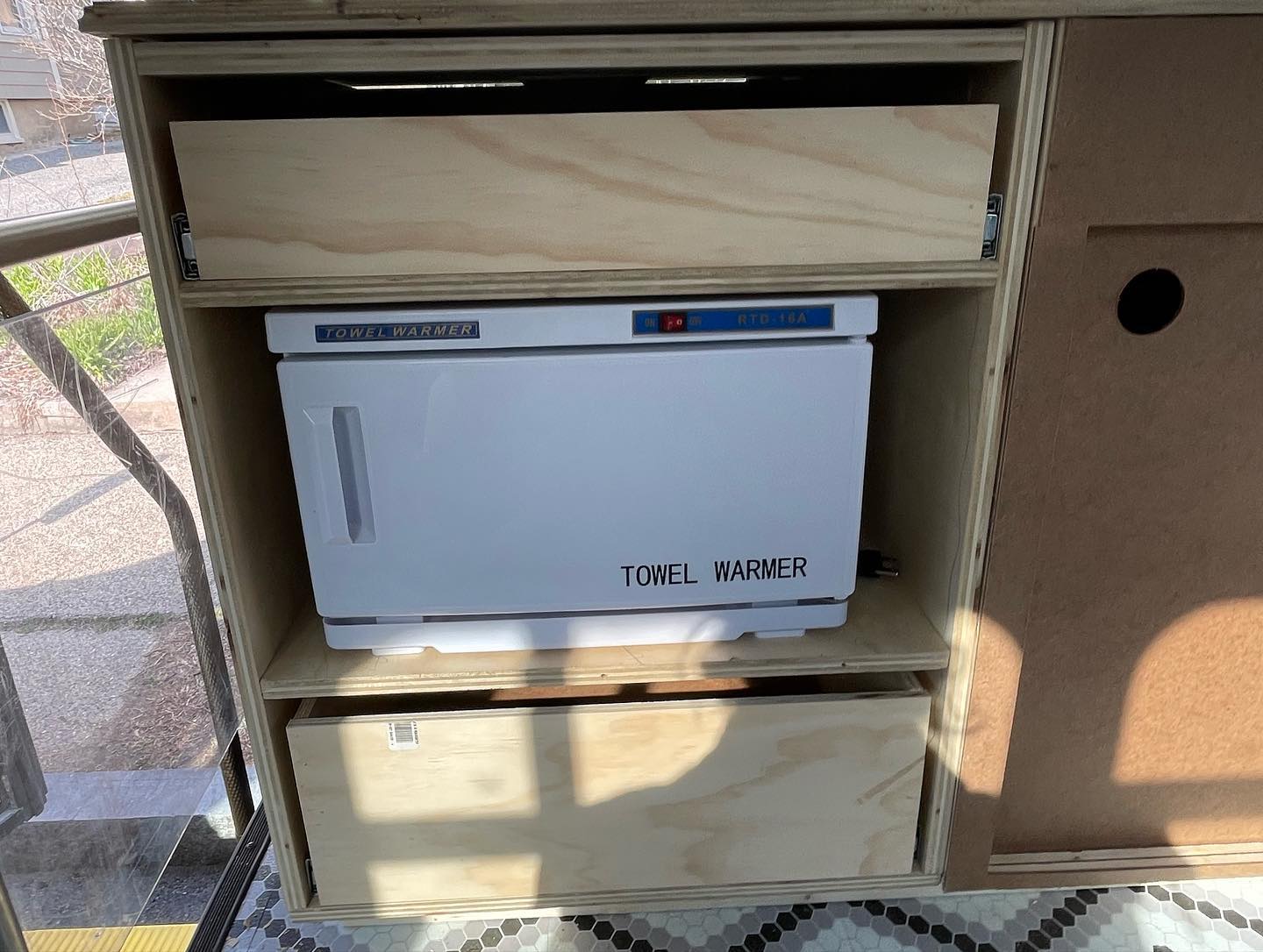 Drawers are made and the counter with the cutout for the sink is done! Just need to sand everything and clean everything again and it is all hitting the paint booth.