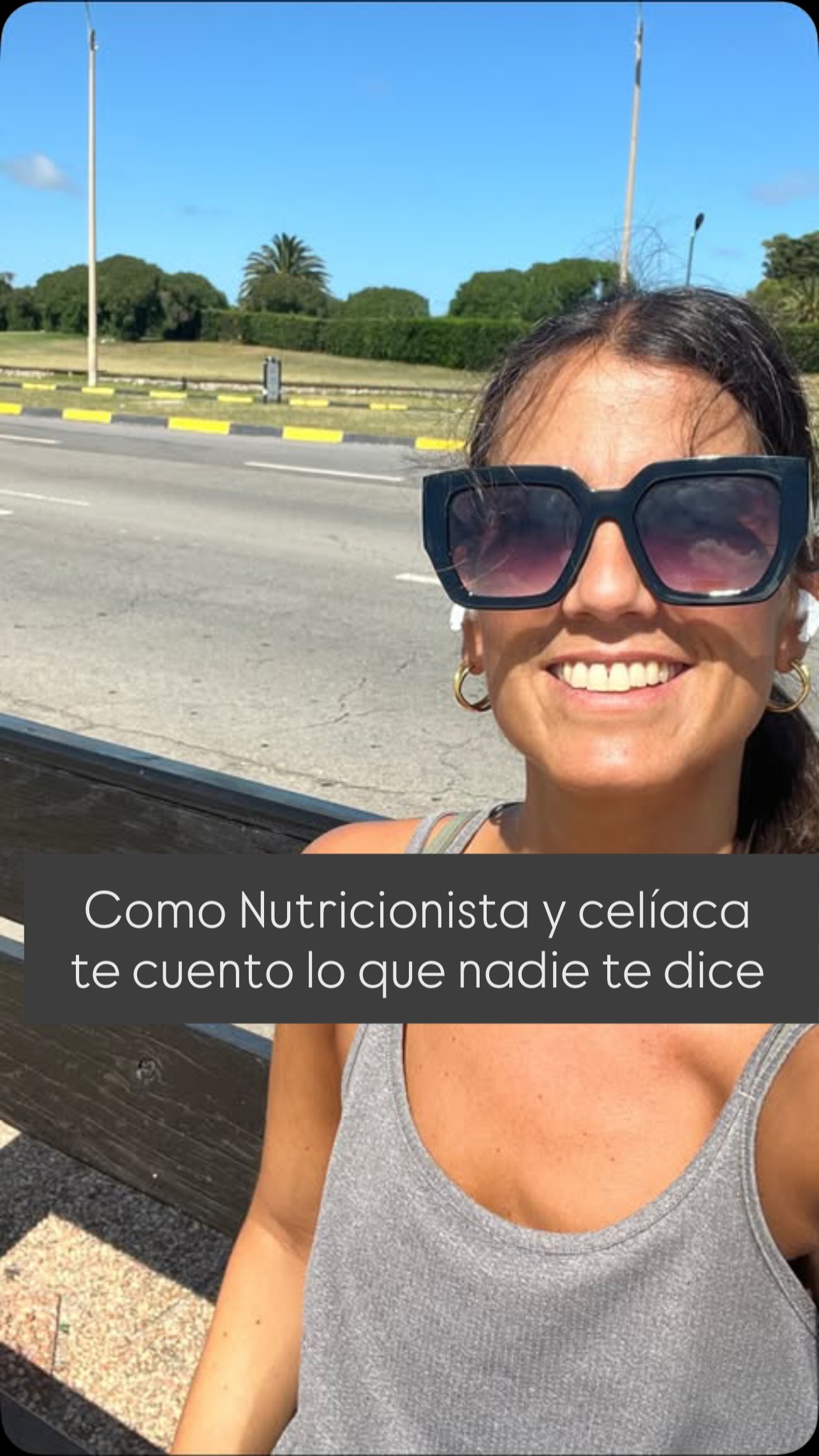 Como nutricionista y celíaca te cuento lo que nadie te dice 👀👀👀
❌ Comer sin gluten no significa que sea más saludable
➡️ Muchas veces terminamos reemplazando alimentos por versiones ultraprocesadas, con más azúcar, grasas y harinas refinadas.
✅ Por eso es clave aprender a organizar tus comidas, sumar variedad, priorizar alimentos reales y armar platos equilibrados ✨
🙋🏻♀️Si estás buscando acompañamiento siendo celíaca, puedo ayudarte a mejorar tus hábitos alimentarios. Escribime por mensaje privado y te cuento más 😊
➖➖➖➖➖➖➖➖➖➖➖➖➖➖➖➖
📚 Metodología ➡️ Creando hábitos, no dietas
📩 jacinta@nutricionequilibrio.com.uy
📲 098 408 043
🌎 Www.jacicubasnutricion.com
#celiacos #singluten #celiaquía #nutricionista #habitossaludables
