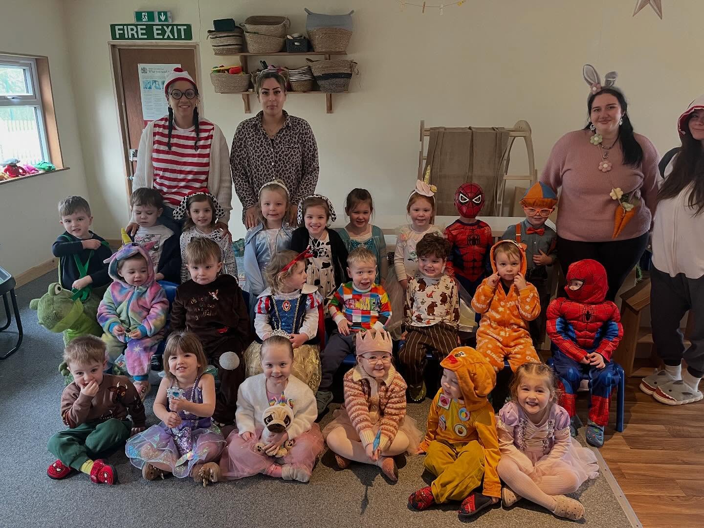 ๐World Book Day at Carousel Crowson Way๐
We have loved seeing all your creative costumes and reading the books you have kindly bought into share with us!๐
The Pre-schoolers went over to Linchfield Academy where the Year 6 Reading Ambassadors read us all some stories, we all had so much fun and are so grateful we had that opportunity to do so!
#worldbookday #worldbookday2026 #booksbooksbooks #readingisfun #eyfs #carouselcrowsonway