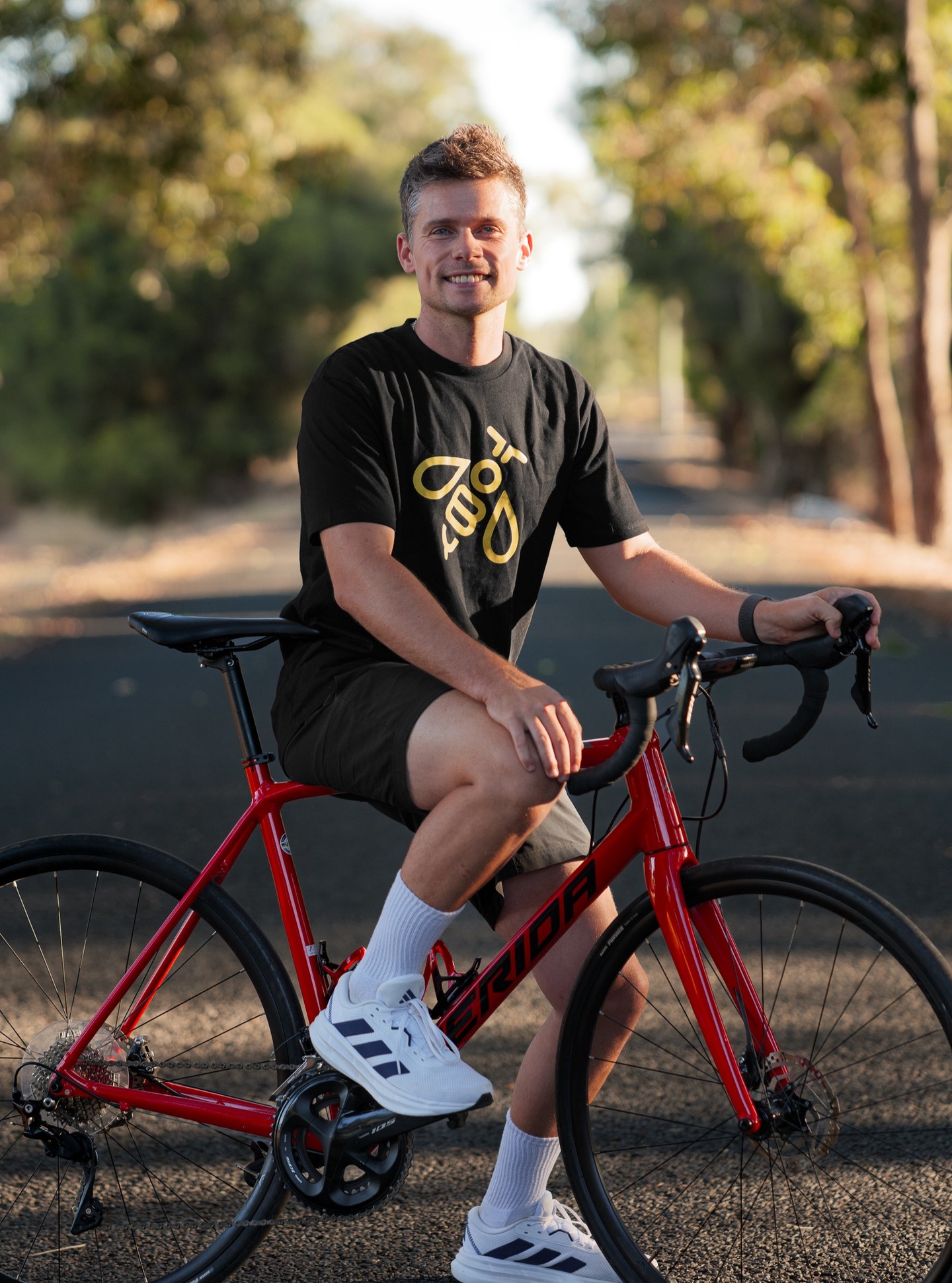 A different post.. Doing a thing.. PLEASE READ! 🐝
For the last 5 years, we have been the media team engaged to capture the video content for the IRONMAN Western Australia Race in Busselton. Each year it is by far the most fun, inspiring, euphoric and emotional event we capture. The stories, the atmosphere, the physical feat, its almost indescribable. From watching elite athletes compete to their absolute limits, to people from all walks of life achieve their goal and run down that famous red carpet to the sound of “You are an Ironman!”. Each year I have been inspired, and had the urge to enter the race myself. After 5 years, that urge finally became too strong. As someone who has always been involved in sport and had a ‘goal’, it’s been a long time since I have had a goal, focus and reason for doing. So, this will be my next goal/challenge, completing a half Ironman (Ironman 70.3). It may be half, but still consists of a 1.9KM swim, 90KM bike ride and a 21KM half marathon to cap it off.
For the last 3 years, we have also been donating our time and services to the TOBY For Childhood Cancer charity. This is a charity that has become very close to our heart. While we don’t have any personal experience, working with the charity we have seen up close the effect, toll and lasting effects of the cancers and treatments on children and their families. We have witnessed the incredible work done by the charity board members, therapists, researchers and PCH staff in fighting for better outcomes for kids with cancer, and feel privileged to be a small part of the journey.
So, with all that, as an added incentive/motivator/accountable, I have decided to use the Ironman event as a fundraiser to raise money for this incredible charity. I would be immensely grateful for any and all support, donations and help reaching my target of not only completing the event, but raising a significant amount of money. You can find my fundraising page via the link below, please help and share if you can! 🐝
https://www.toby.org.au/adams-ironman-70-3-for-toby-fcc