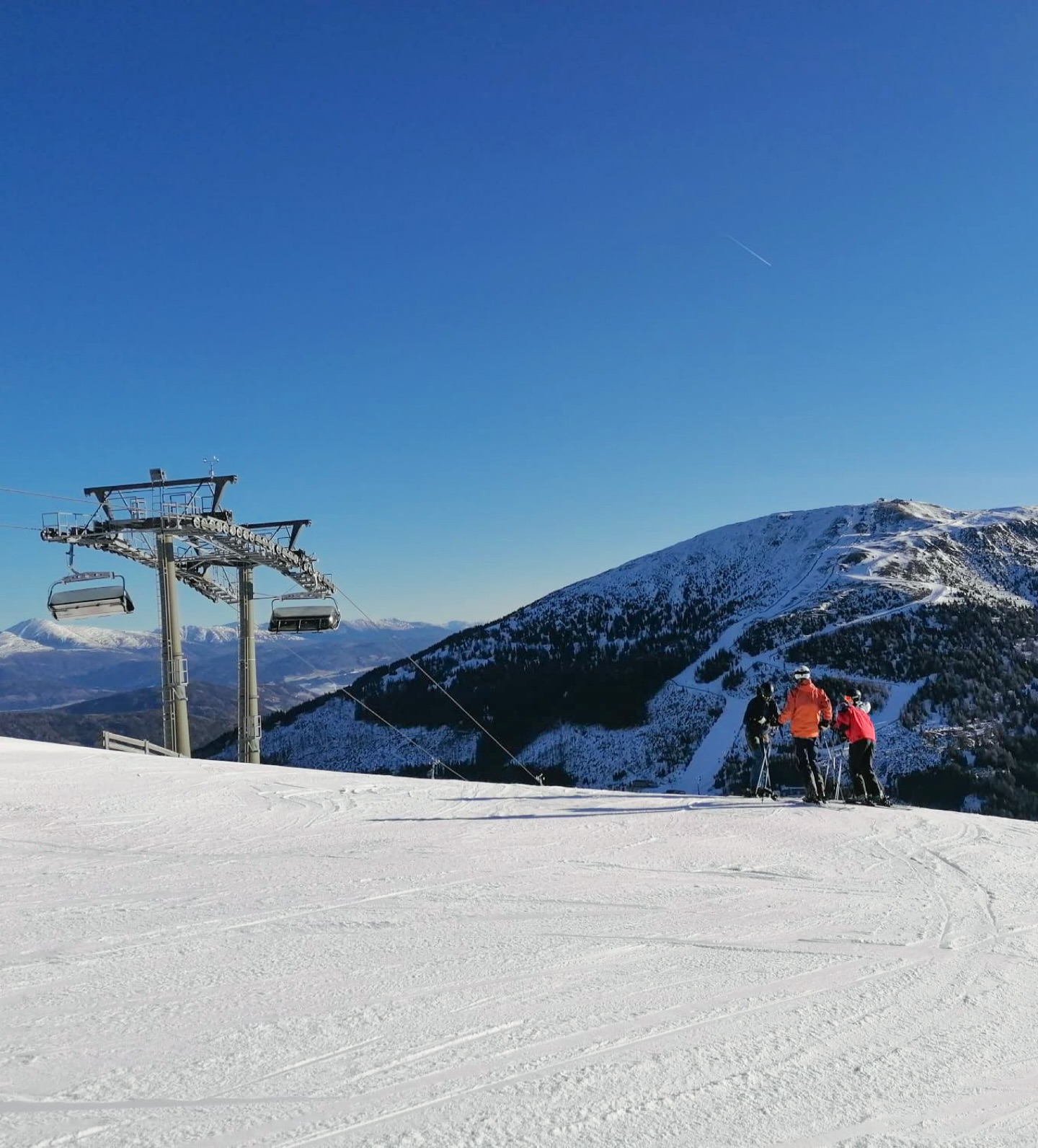 Hallo März 😊🌸 & das heißt bei uns: Frühlingsskifahren mit viel Sonne, milden Temperaturen & Firn ☀️😎
#schneeflockerl #schneeflockerlkatschberg #katschberg #frühling