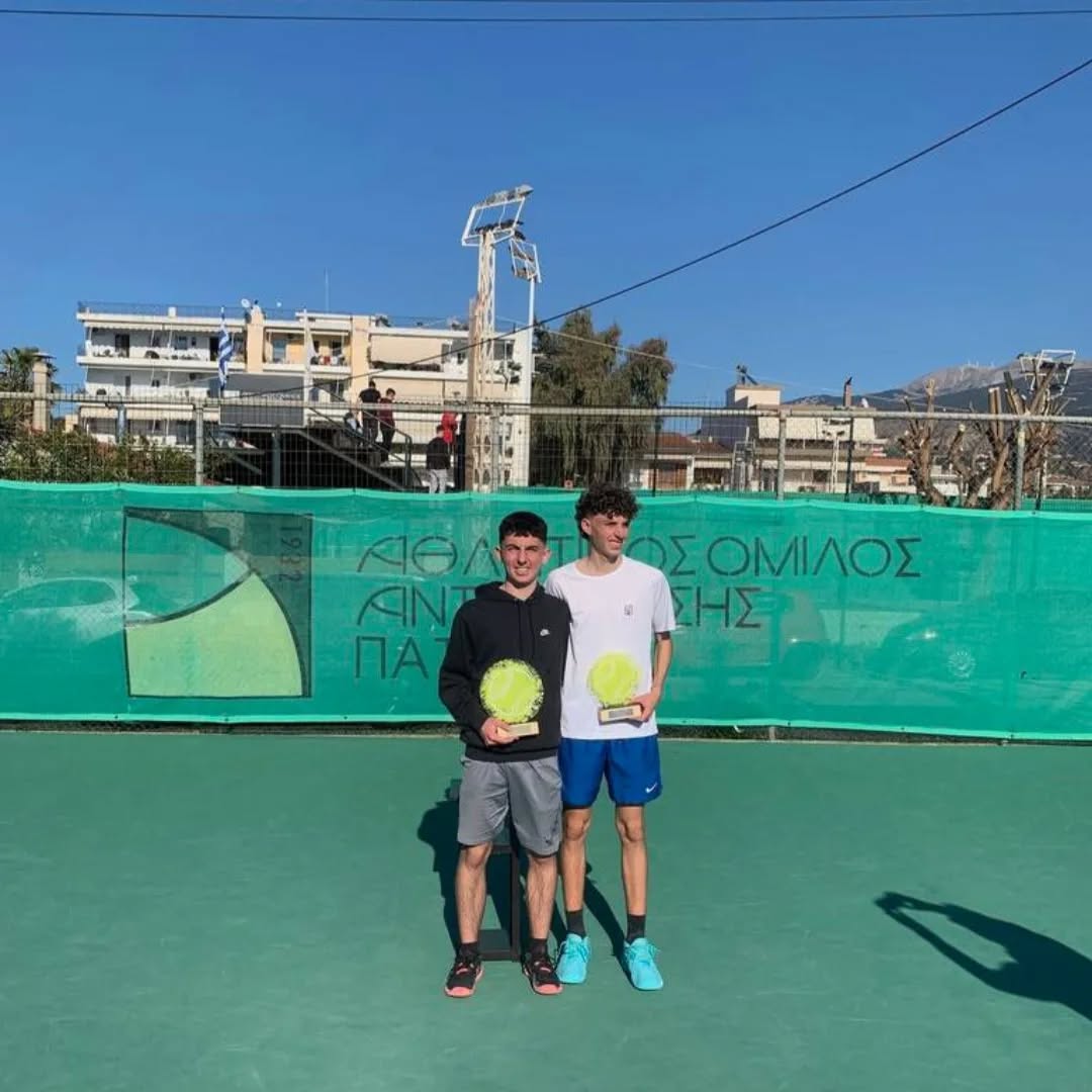 Στο Ε3 U12 - U16 που διεξήχθη στον Όμιλο μας (28/2-1/3) συμμετείχαν οι αθλητές μας με τα αποτελέσματα να εχουν ως εξης:
ΚΟΡΙΤΣΙΑ 12
3η Θέση Κόλλι Τζένη
ΑΓΟΡΙΑ 16
1η Θέση Καρατζάς Φίλιππος
2η Θέση Καραγιαννόπουλος Μάξιμος
ΚΟΡΙΤΣΙΑ 16
1η Θέση Τσαρμποπούλου Βασιλική
3η Θέση Ροδοπούλου Φιορέλλα
Συγχαρητήρια σε όλα τα παιδιά!