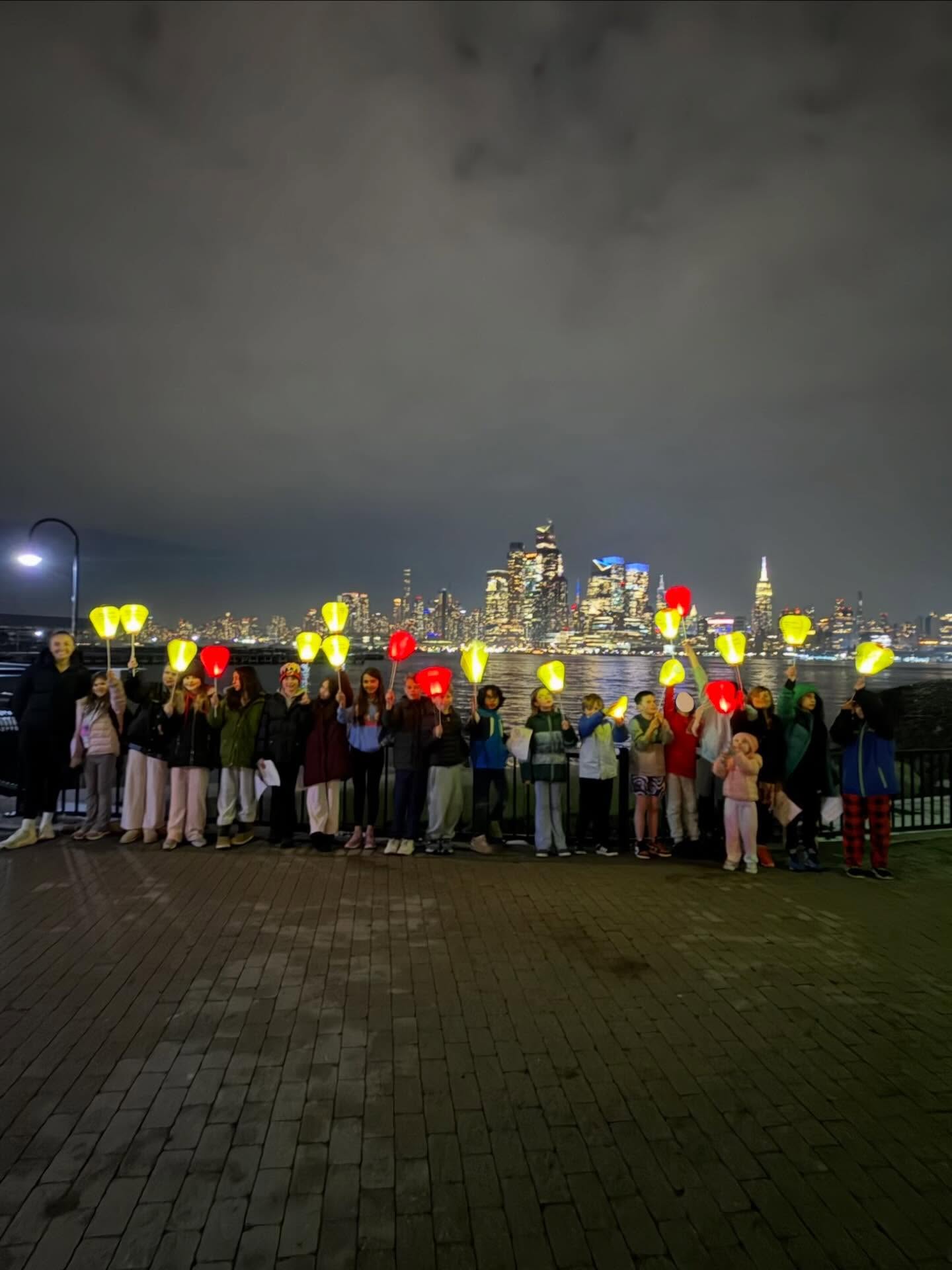 The fourth grade families conducted a Light the Night walk with their teachers and a representative from LLS. The walk symbolized bringing light to darkness, connection instead of loneliness and hope instead of helplessness. The fourth graders have been learning about blood cancers via STEM and SEL curricula and have been fundraising to support cancer research via the Leukemia and Lymphoma Society (LLS).