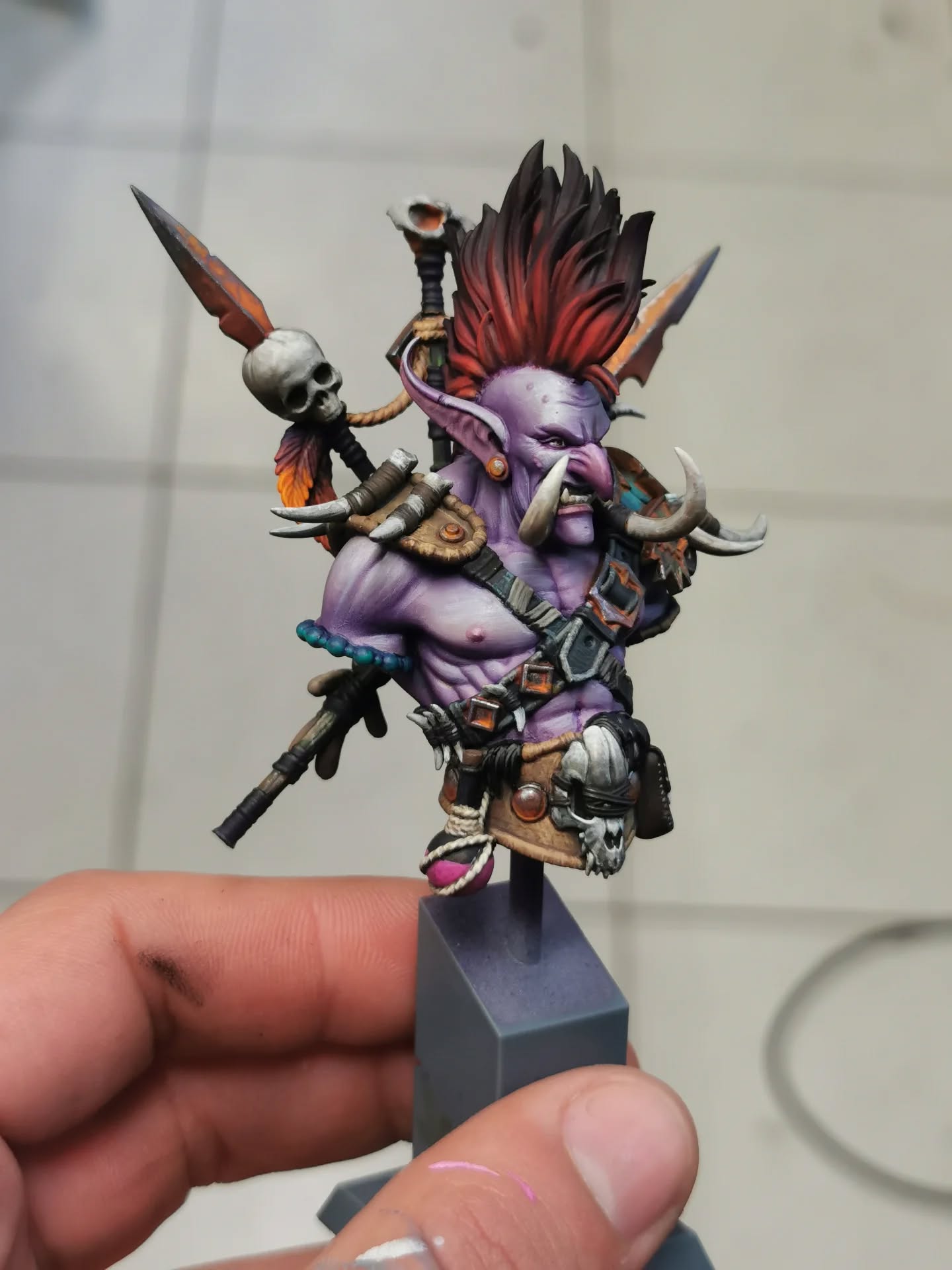 Work In Progress !
Troll Bust de chez @bs_sculpt !
Encore des détails a finir et le socle , prêts pour MontRouge début Mars !
#troll #3dminiature #wowuniverse #paintingminiature #3dprinting