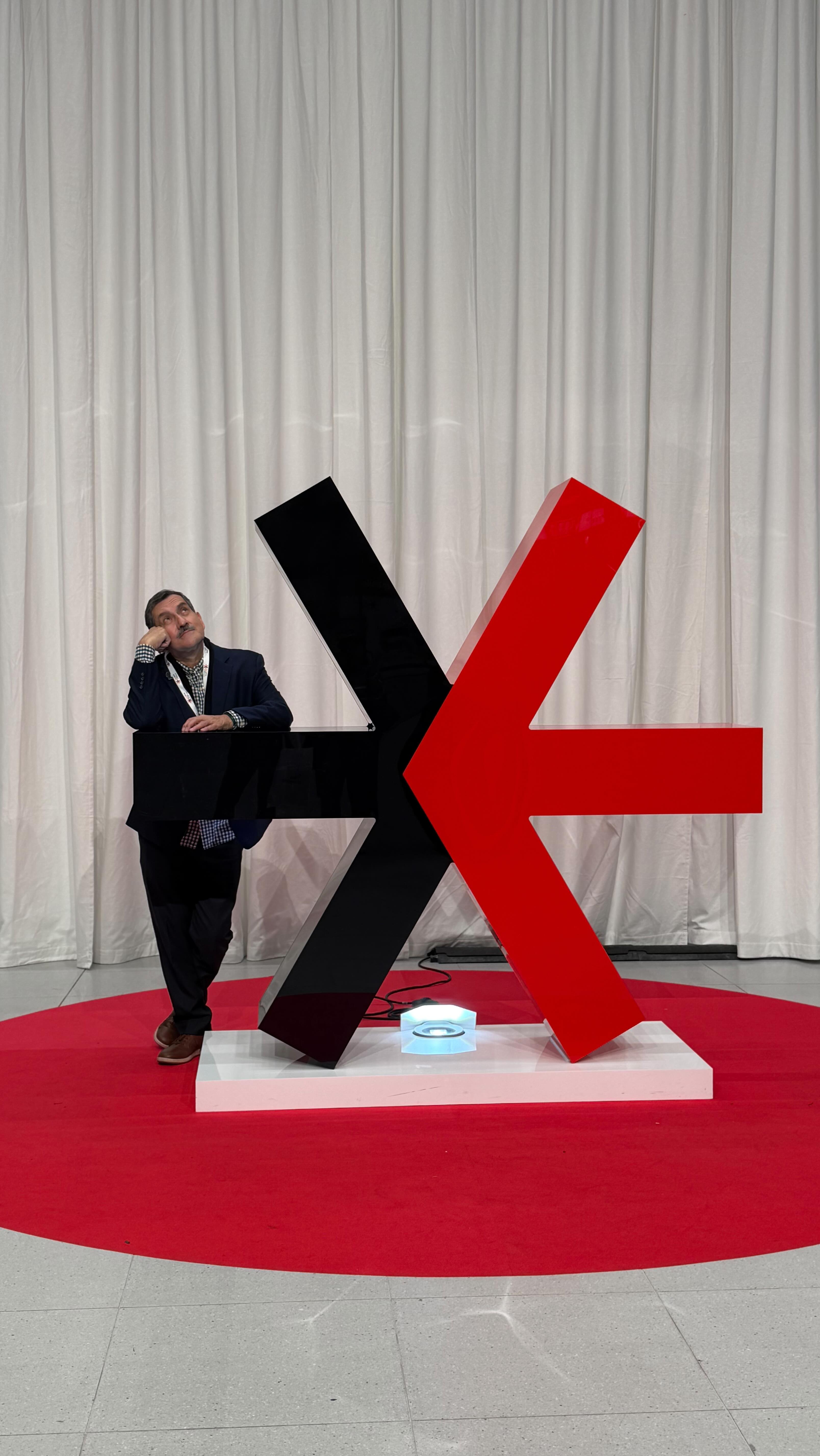 🌍 EuroShop 2026 | Düsseldorf
Every great project starts with inspiration. EuroShop reminds us why we love this industry: innovation, design, and the power of connection.
Exploring new ideas.
Sourcing new materials.
Investing in what’s next.
Connecting with colleagues and partners from around the world to bring the best back to Mexico.
Because growth happens when global minds come together.
SISTEXPO – Local expertise. Global reach.
#sistexpo #wemakeithappen #euroshop2026 #tradeshowlife