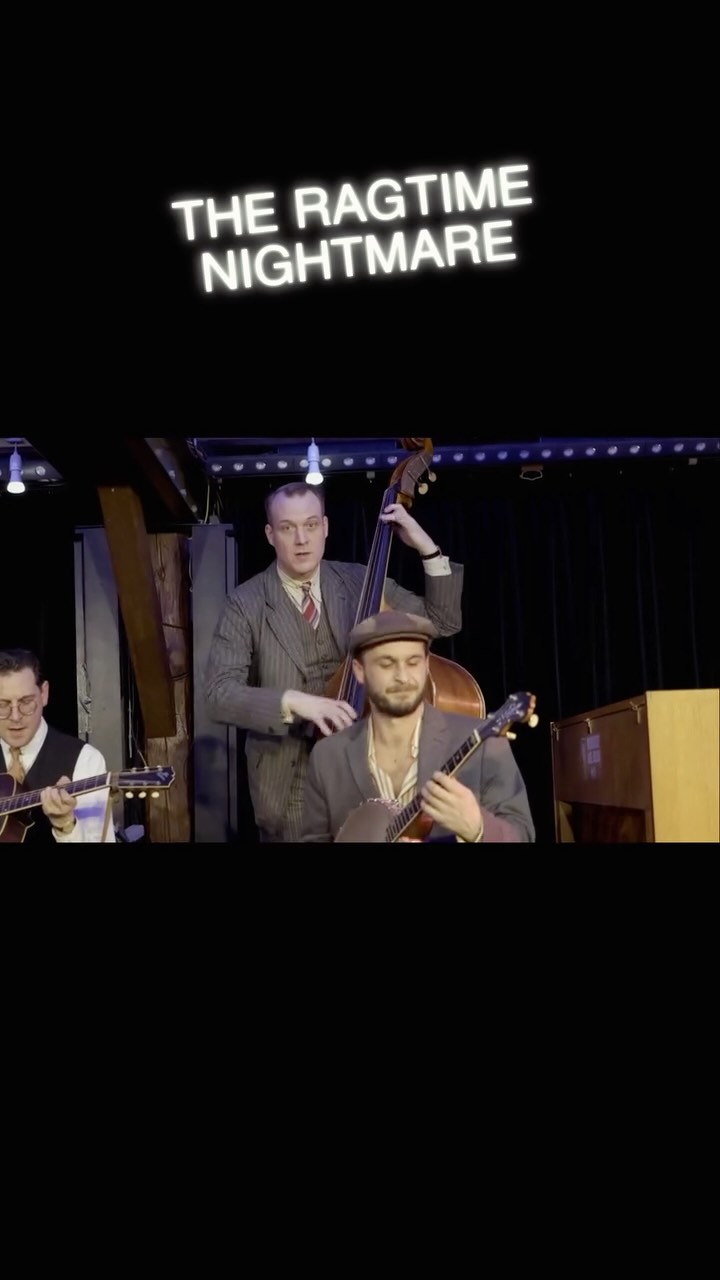 During our recent Denmark tour 🇩🇰 with Ragtime Nightmare, a few photos and videos were taken and here we have an excerpt of “Sensation Rag”, shoot in Ballerup. It’s me here with another slap solo and slap break.
I’m playing gut strings by @lenznerstrings
@the_ragtime_nightmare
#slapbass #gutstrings #bass #ragtime #vintage
