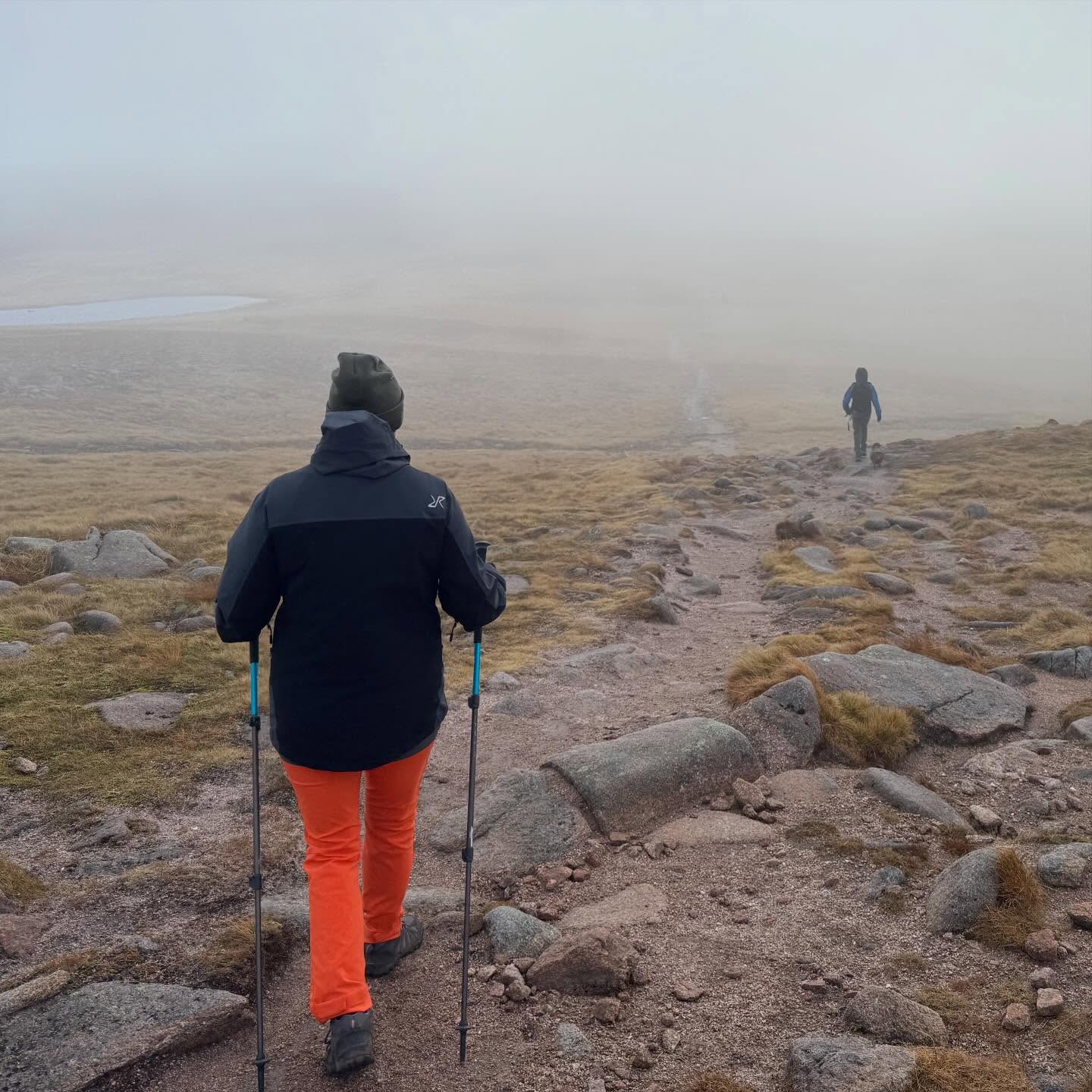 For my ladies who are feeling a little lost or alone right now, this one’s for you 🩷
Maybe you’re not lost at all…
Maybe you’re just tired of living in ways that no longer feel true for you.
Maybe your old coping strategies have stopped working.
Maybe the life that once felt “fine” is no longer fine, or no longer fits.
And maybe, just maybe… that discomfort is the beginning of something better.
If there’s one thing I’ve learned the hard way, it’s that growth rarely starts with clarity.
It usually starts with pain and confusion.
So let this be a gentle reminder for today.
You don’t need to have everything figured out.
You don’t need to rush your healing.
You don’t need to prove your worth to anyone.
You just need to keep choosing yourself, one day at a time.
Your life will change the moment you start treating yourself with the same kindness you give to others.
And if you’d like some support with this, my next cohort for The Love & Life Reset: Foundations For Self Love will be opening soon with a maximum of 6 spaces. This online 8-week group program is perfect for women who are ready to change their lives and learn how to get real results through personal growth work, and to do it with all the love, nurture and support you deserve.
You don’t have to stay in this place feeling lost or alone. Today choose different, choose you 🩷 and things could be so different in 6 months from now. I’ll be with you every step of the way. Simply pop me a message to note your interest.
All my love,
Jo xx