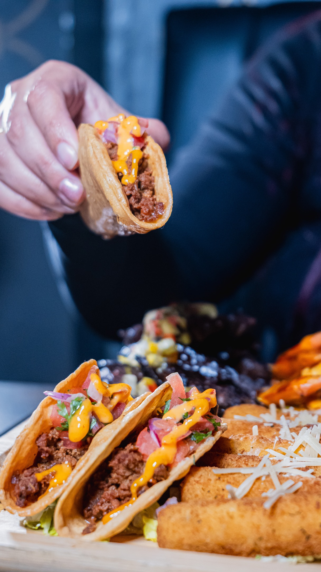 Serie Mundial tonight at Room 151k — Dominican pride on every play ⚾.