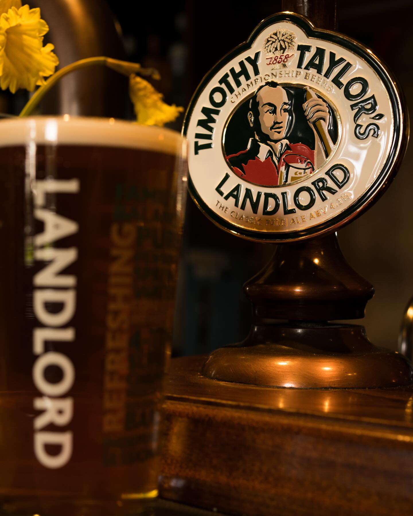 Another traditional favourite added to the bar!
@timothytaylorsbrewery now pouring 🍺