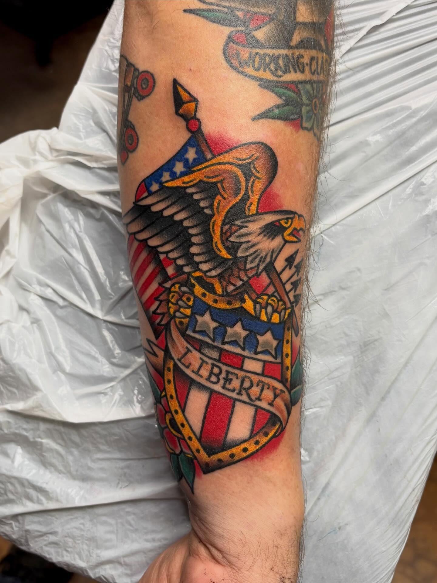 Booking April!
-
-Your Design or Mine!
-
To book click link in profile or
Email ChrisTomsTattoo@gmail.com 📩
-
- ChrisTomsTattooer.com
-
A Thin Line Tattoo Batavia, IL
-
-
-@focusgloves
-
#tattoo #illinois #chicago #oldschool #TraditionalTattoo