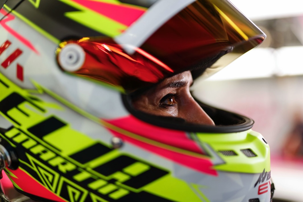 2025 was everything. @iron.dames @manthey_racing Unforgettable.
.
Now I’m building 2026 — and the options on the table are exciting, including a return to the @24hnbr where it all started for me.
To make it happen, I need the right partners. If your brand believes in performance, resilience, and real storytelling in motorsport — let’s talk. 🏁
.
📩 DM me.
.
#motorsport #racing #justfast #partnerships