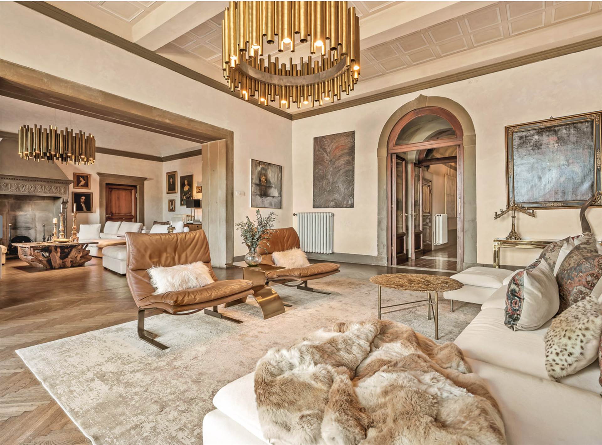 🏛️ Rare Tuscan Heritage | Historic Palace Apartment
Castiglion Fiorentino, Arezzo | Price on Request
Step into 17th-century nobility. This is not just an apartment; it is a piece of Italian history spanning over 500 sqm within the medieval walls of one of Tuscany’s most authentic hill towns. 🇮🇹
✨ The Highlights:
The Grand Salon: 90 sqm of pure elegance featuring an antique fireplace from a noble Florentine estate.
The Master Wing: A sanctuary with decorative plaster ceilings and a Calacatta marble en-suite with a freestanding soaking tub. 🛁
The Terrace: A 110 sqm "outdoor living room" with sweeping views of the Tuscan hills and Castello di Montecchio. 🍷
Designer Details: Custom ArcLinea kitchen, Willy Rizzo accents, and 500-year-old architectural features.
📐 Key Features:
4 Bedrooms | 5 Bathrooms
509 sqm Interior + 115 sqm Private Cellar
Two private gated parking spaces (a rarity in a medieval town!)
Sold Fully Furnished with curated high-end antiques and artworks.
Located just steps from fine dining and a direct rail link to Florence and Rome, this is the ultimate turnkey residence for the discerning collector.
DM for a private viewing