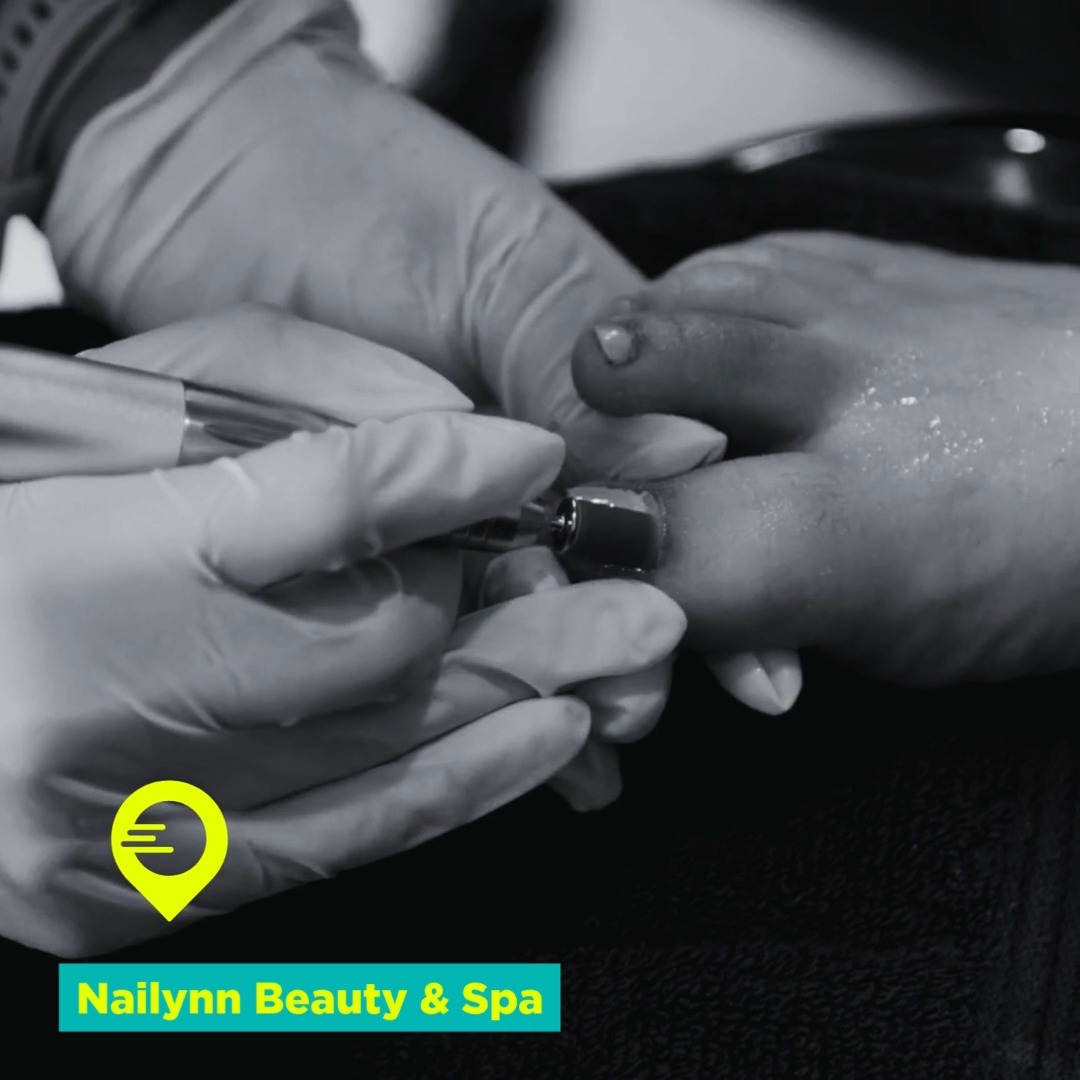 MANICURES
PEDICURES
LASHES
WAXING
ESTHETICS
𝓨𝓮𝓼, 𝓹𝓵𝓮𝓪𝓼𝓮!
@nailynnbeautyandspa
#selfcare #manicure #pedicure