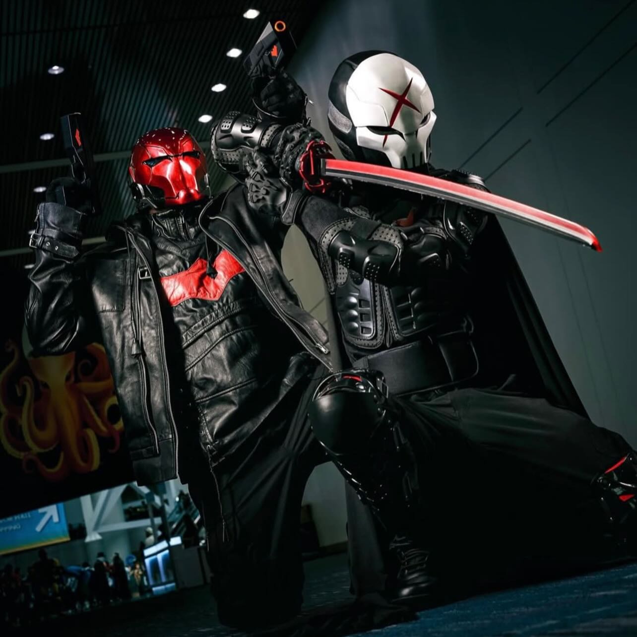 cosplayer : @seabas2099 as red x @light_hero10 as red hood photography: @cos.photography.rfb Helmet redhood the last and red x from godofprops #dcuniverse #jasontodd #redx