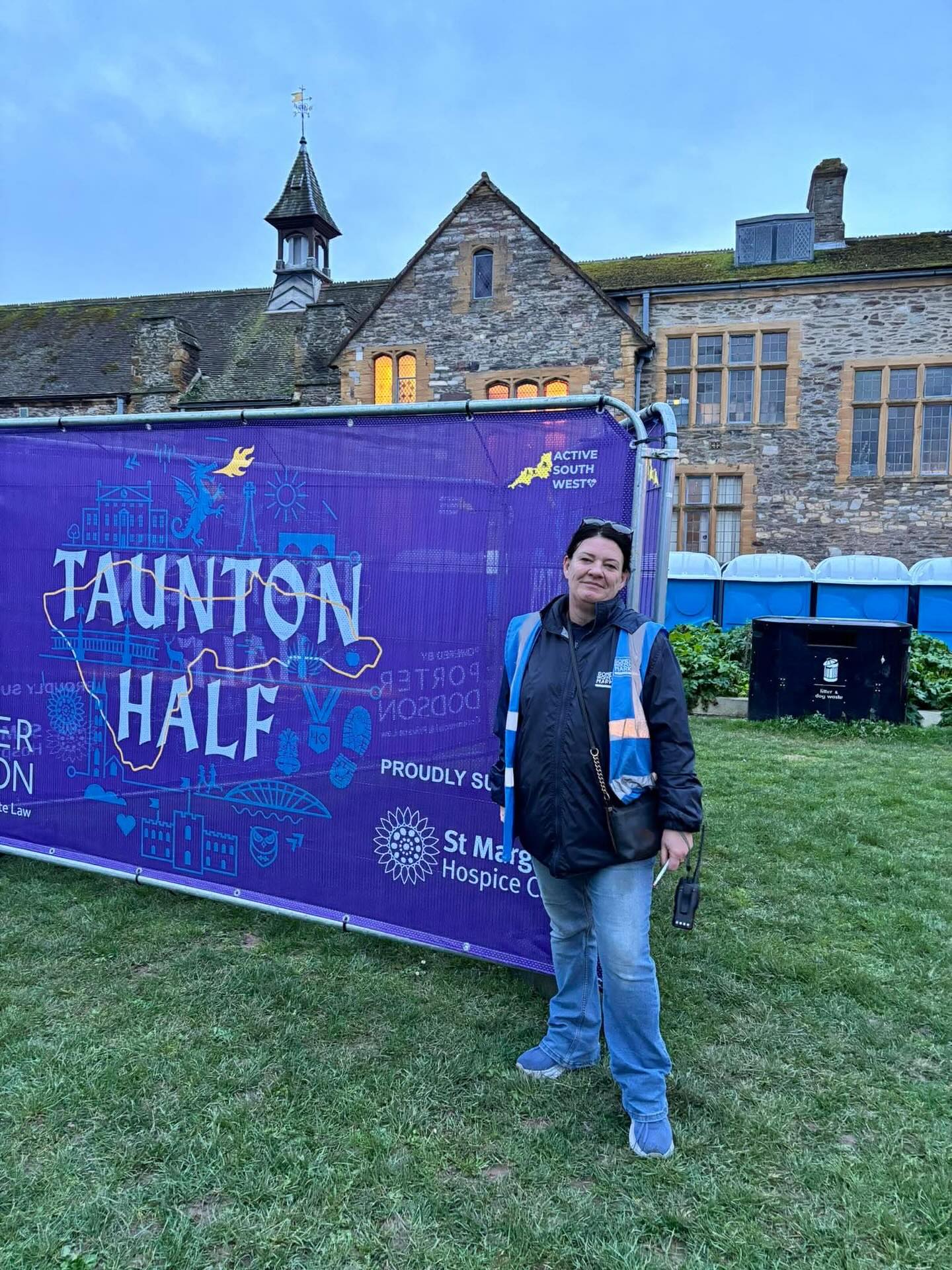 We’re up bright and early in Taunton and getting everything ready for a fantastic morning at the Taunton Independent Market TODAY– and we’ll be all set for 10am! 😊
At the very same time, the amazing runners of the Taunton Half Marathon will be setting off on their big challenge 🏃♂️🏃♀️
Why not make a morning of it? Come into the town centre, grab a coffee, soak up the buzz, cheer the runners off in style, and then wander over to the market to browse, shop, and treat yourself. There’s nothing like that race-day atmosphere to bring the town together!
So… are you coming down to cheer them on and enjoy everything the town centre has to offer? We can’t wait to see you! 🎉
#foodgoodscommunity #taunton #somersetmarkets #tauntonhalfmarathon