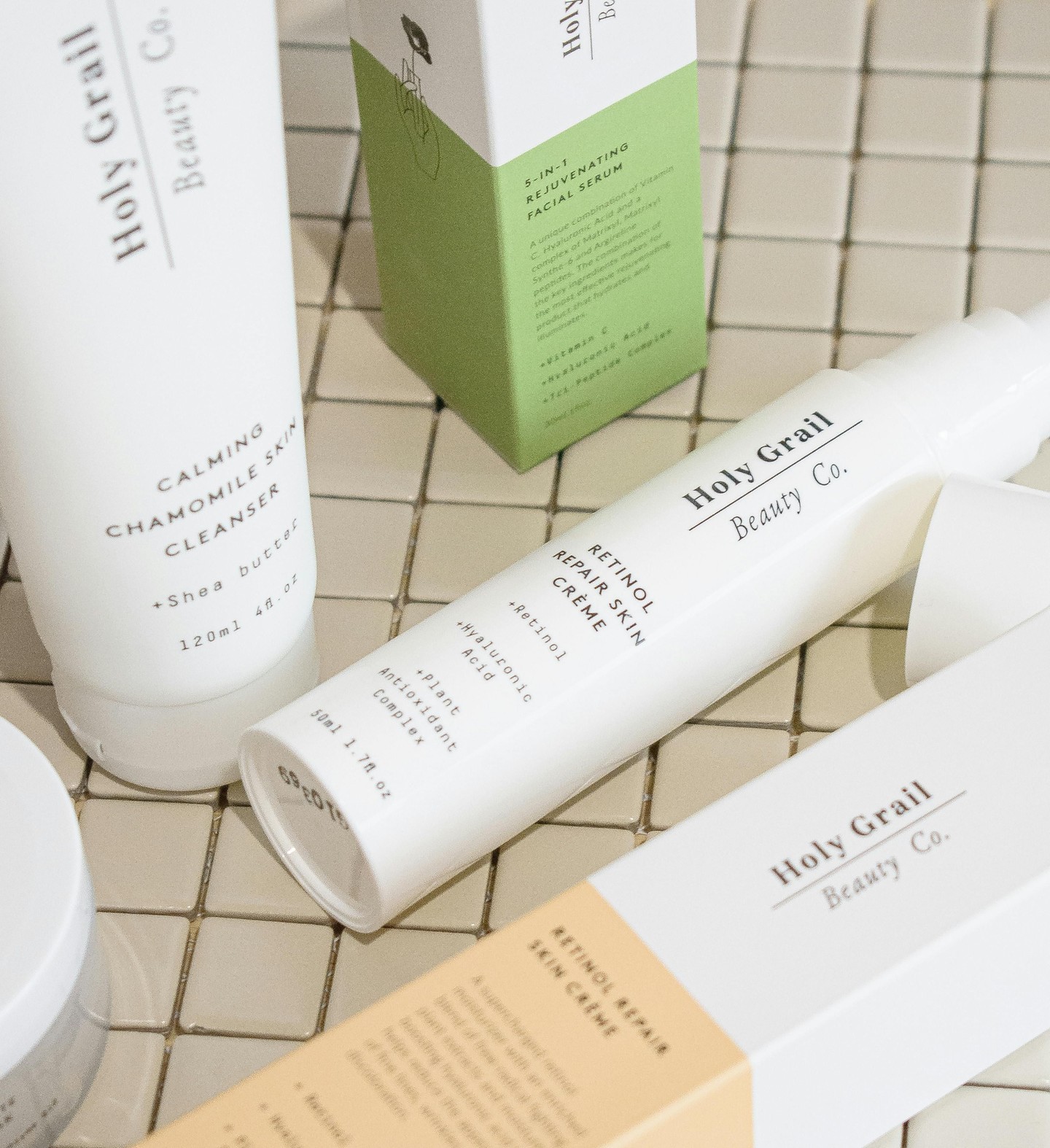 Tu empaque es lo primero que ve tu cliente.
Hagamos que impacte desde el primer momento.
Hablemos y desarrollemos tu proyecto.