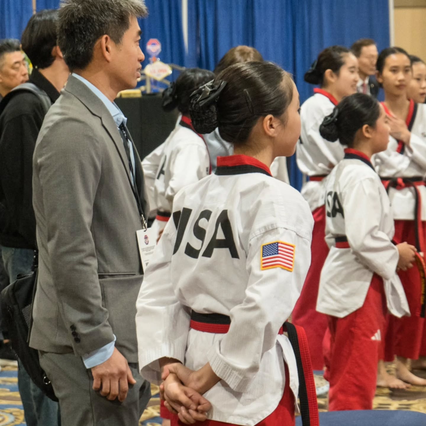 You are the greatest treasure of my life, because of you, I am who I am.
Thank you for everythingโฅ๏ธ
@kotkd Thank you so much for the her TKD journey together ๐๐
2026 U.S Open, Las Vegas.
#usopentaekwondo #poomsae #tkdlife #positividade #ikicktaekwondo