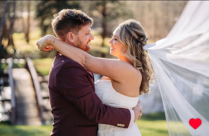 #bridal #bride #airbrush #makeupartist #estesparkwedding