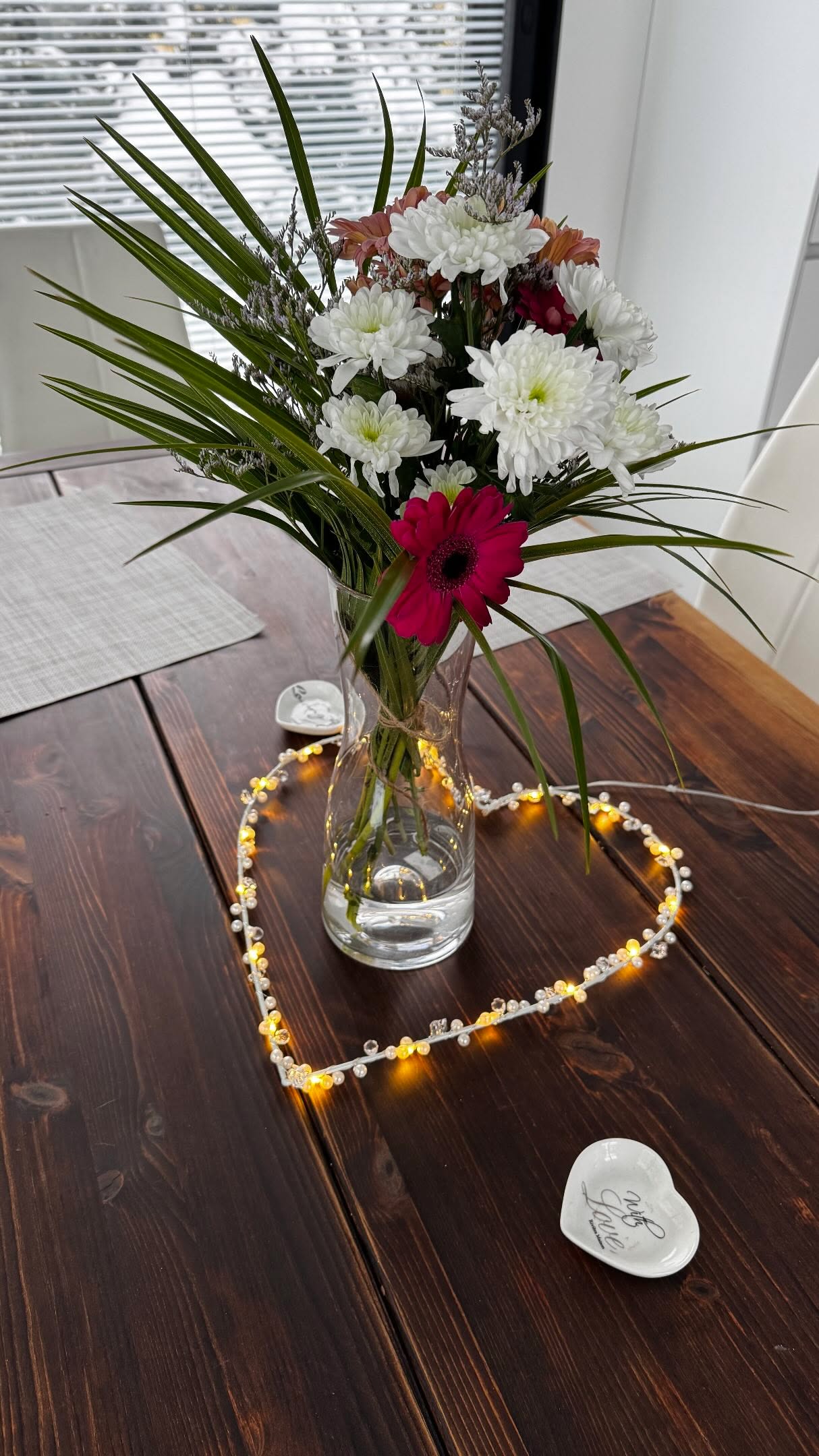 Mitäpä maaliskuus?
Vaikka perusarkea näiden höpsöjen kans 🥰💪🔥❤️
Paina sydäntä jos haluat nähdä kotikontsaa enemmän tällä tilillä ✌️