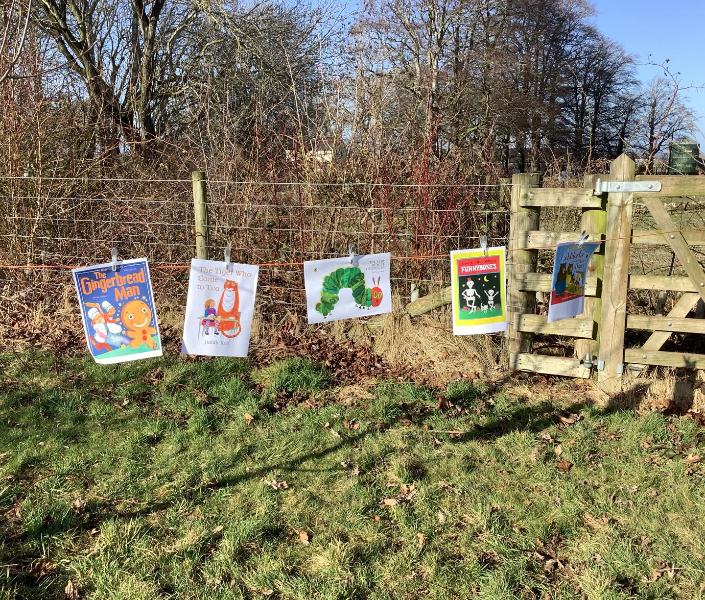 Forest School session inspired by World Book Day this afternoon! 📚 🌲 We began by thinking about some well-known books, recapped the stories and thought of ways we could base our play around it in Forest school. The children were busy making gingerbread men with flour and using natural resources, making the three bears porridge in the mud kitchen and making a tea party for the Tiger! This led us on to thinking of other story titles too including Superworm, The Naughty Bus and Stickman 🪵. We enjoyed lots of teamwork and role play, our ideas all ended up connecting in the end - the bakery making the gingerbread men, gave the delivery to the bus, to take to the shop to sell!