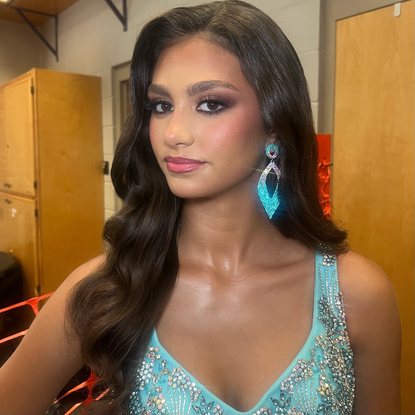 Face card🫰🏽
Congratulations to the newly crowned Lake Keowee High School America! Thank you for trusting me with your styling!