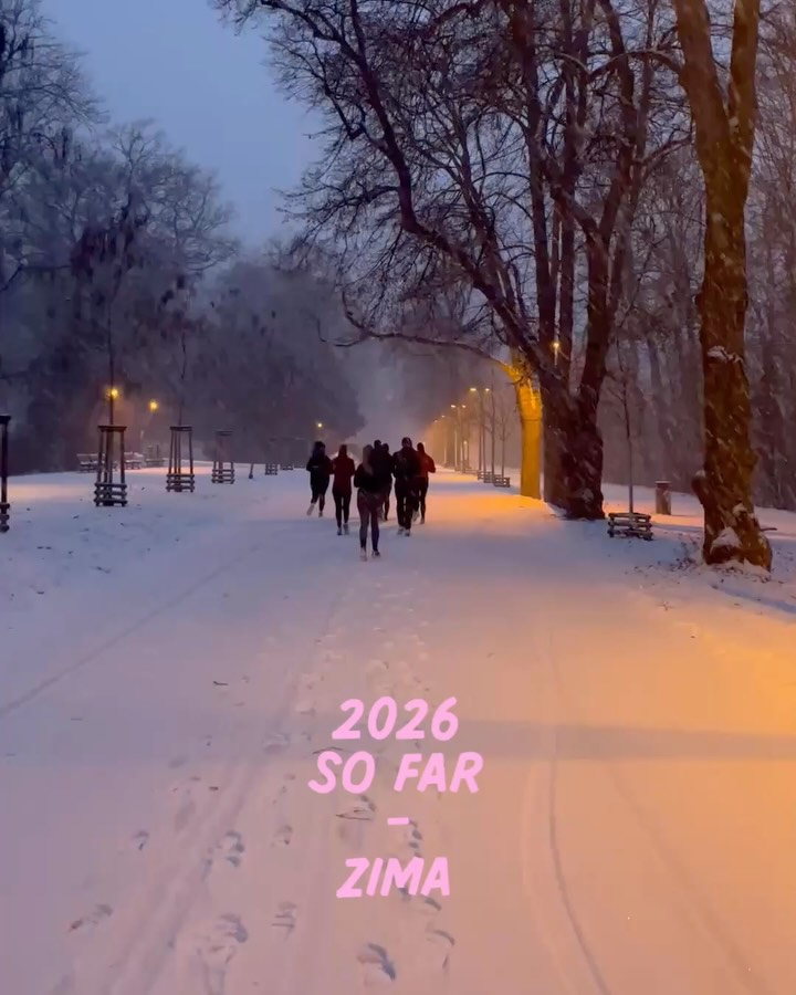 2026 so far = zima a všechno hezký ✨
✨ běhání ve sněhu
✨ skupinovky ve fitku
✨ sightseeing ve vlastním městě
✨ chytré nakupování
✨ Sparta
✨ první letošní pečení z banánů
✨ činčily a Leia
✨ spousta barre
A ještě spousta dalšího
#fit2026 #zima #fitnesslife