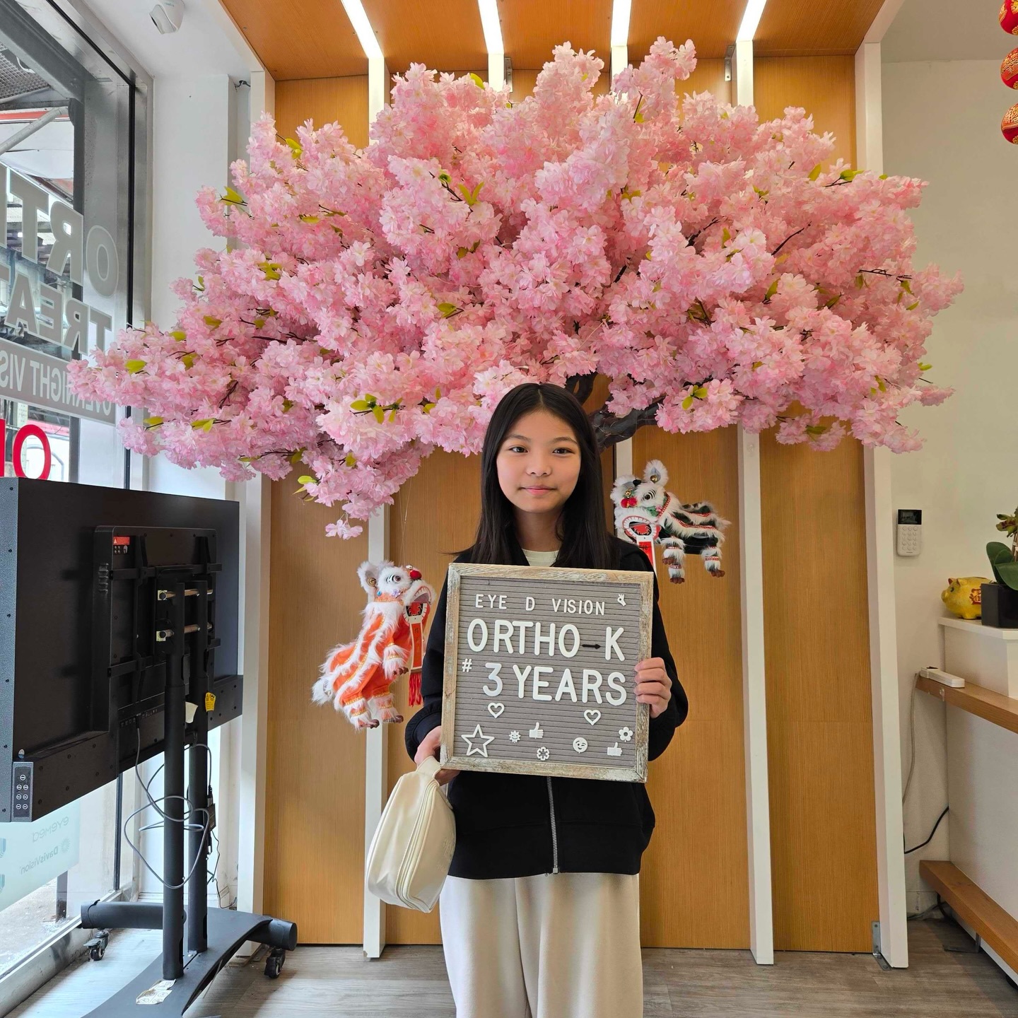 Celebrating 3 years of Ortho-K success! ✨
Consistency pays off — and this patient has been waking up to clear vision for 3 years and counting. We love seeing our patients thrive with myopia control and glasses-free days.
Interested in Ortho-K? Stop by Eye D Vision to learn more!
#orthok #orthoknyc #myopiacontrol #brooklyn