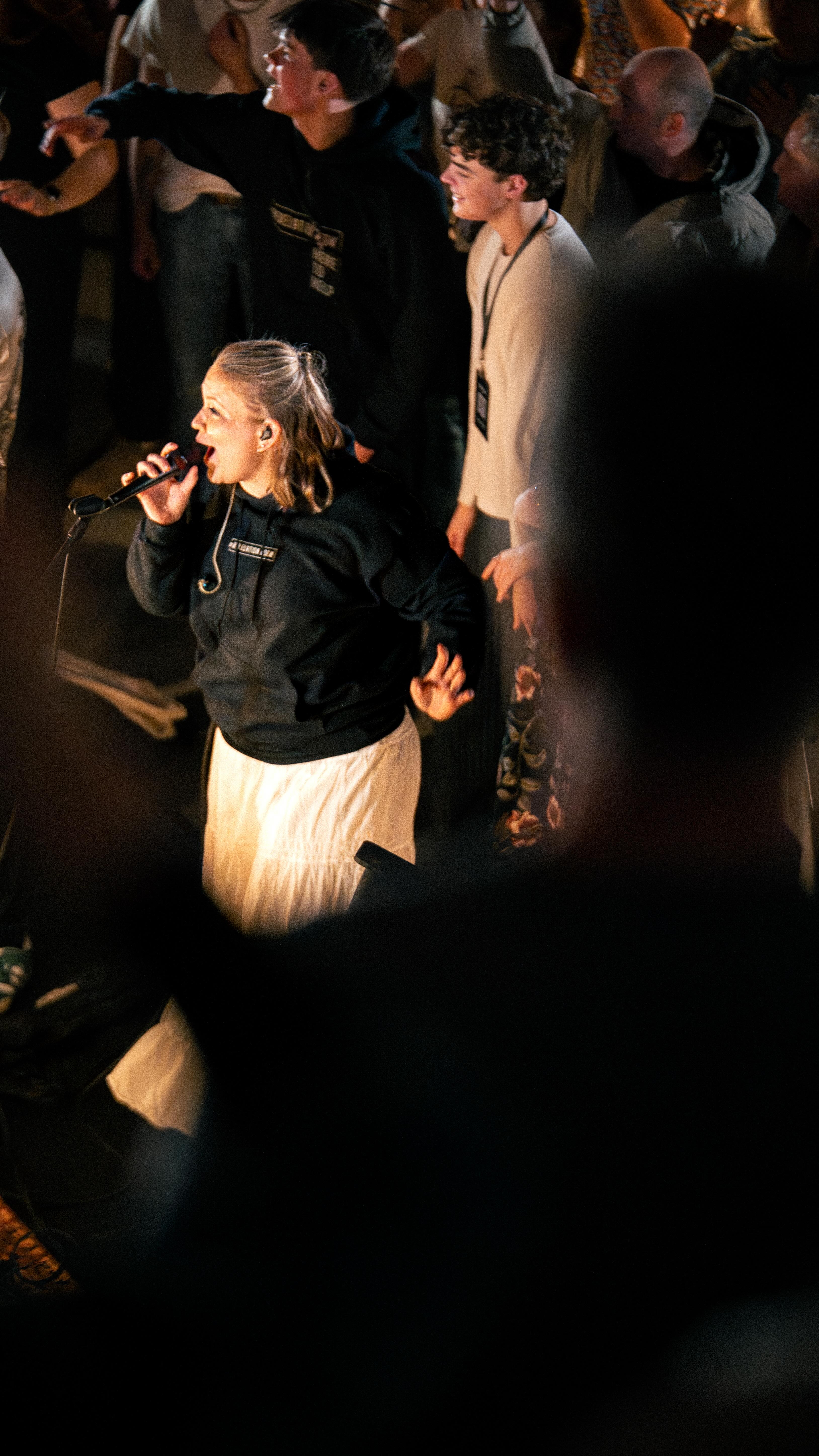 What a wild night lifting Jesus higher!
#therevelationroom #worship #glasgow #worshipnight #houseofworship