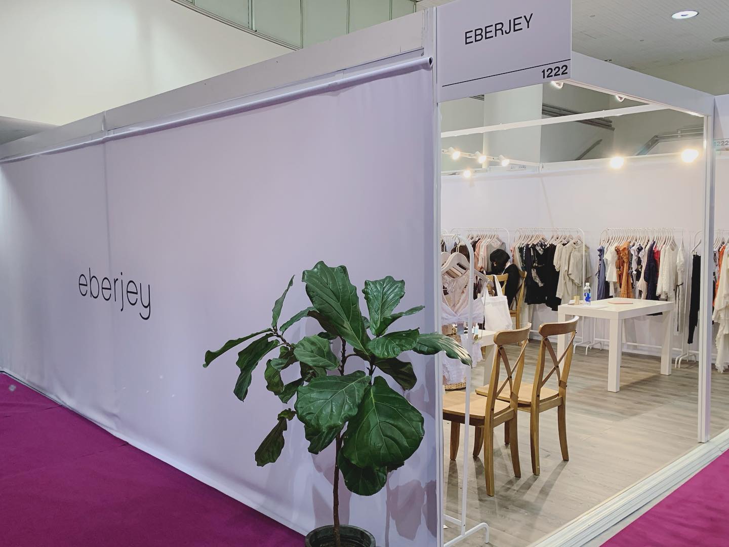 #tradeshow #tradeshowbooth #tradeshowdisplay #displayservices #mkdisplays #curve #eberjey #javitscenter #nyc